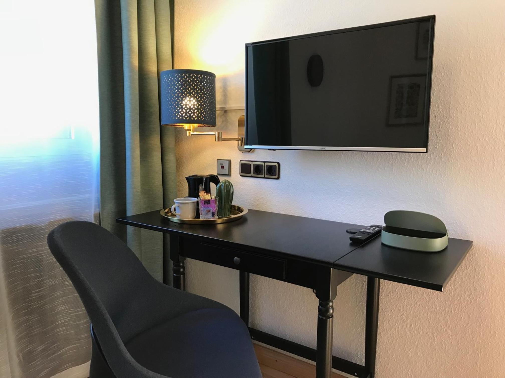 Single Room photo 2