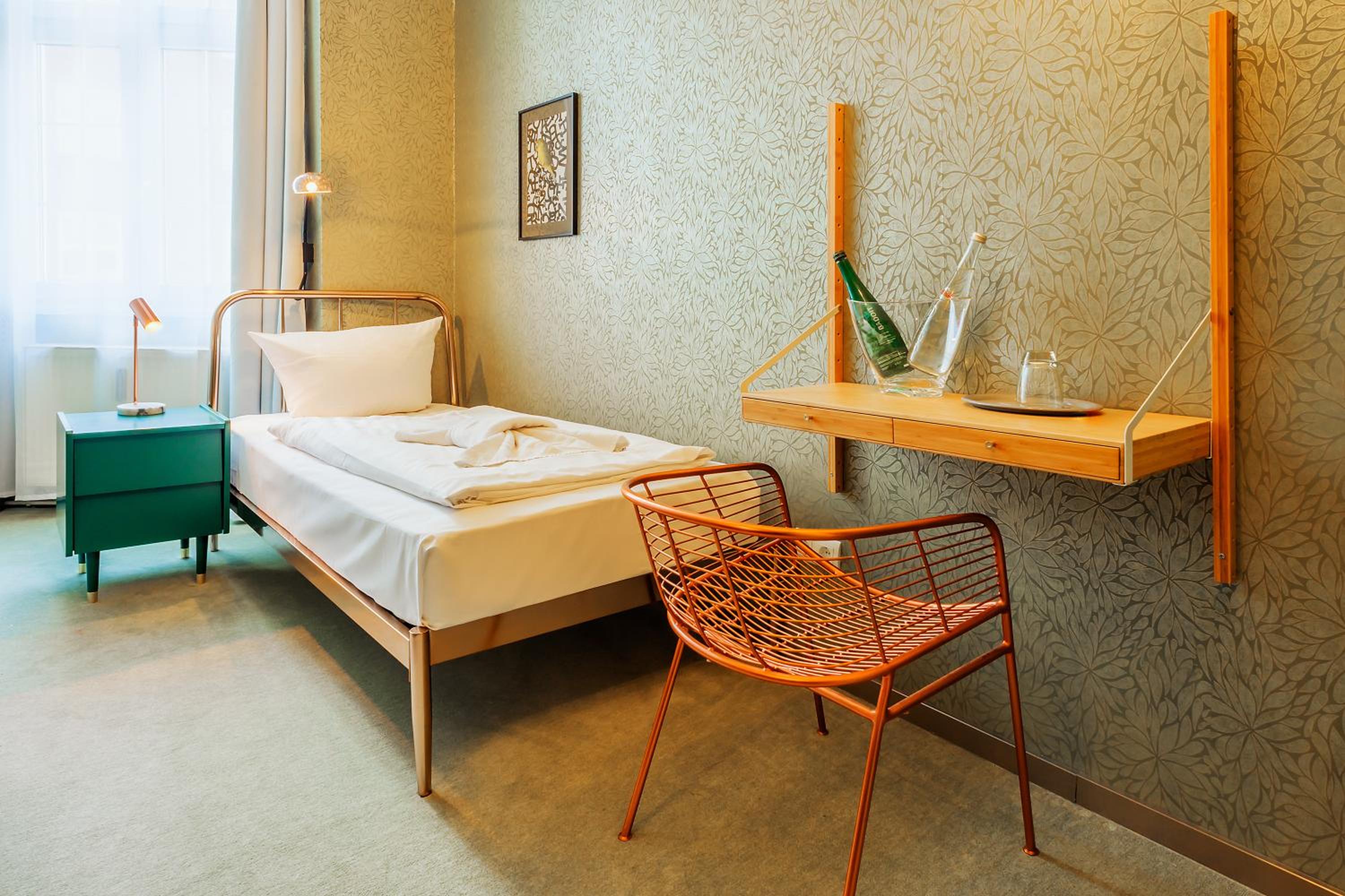 Single Room photo 1