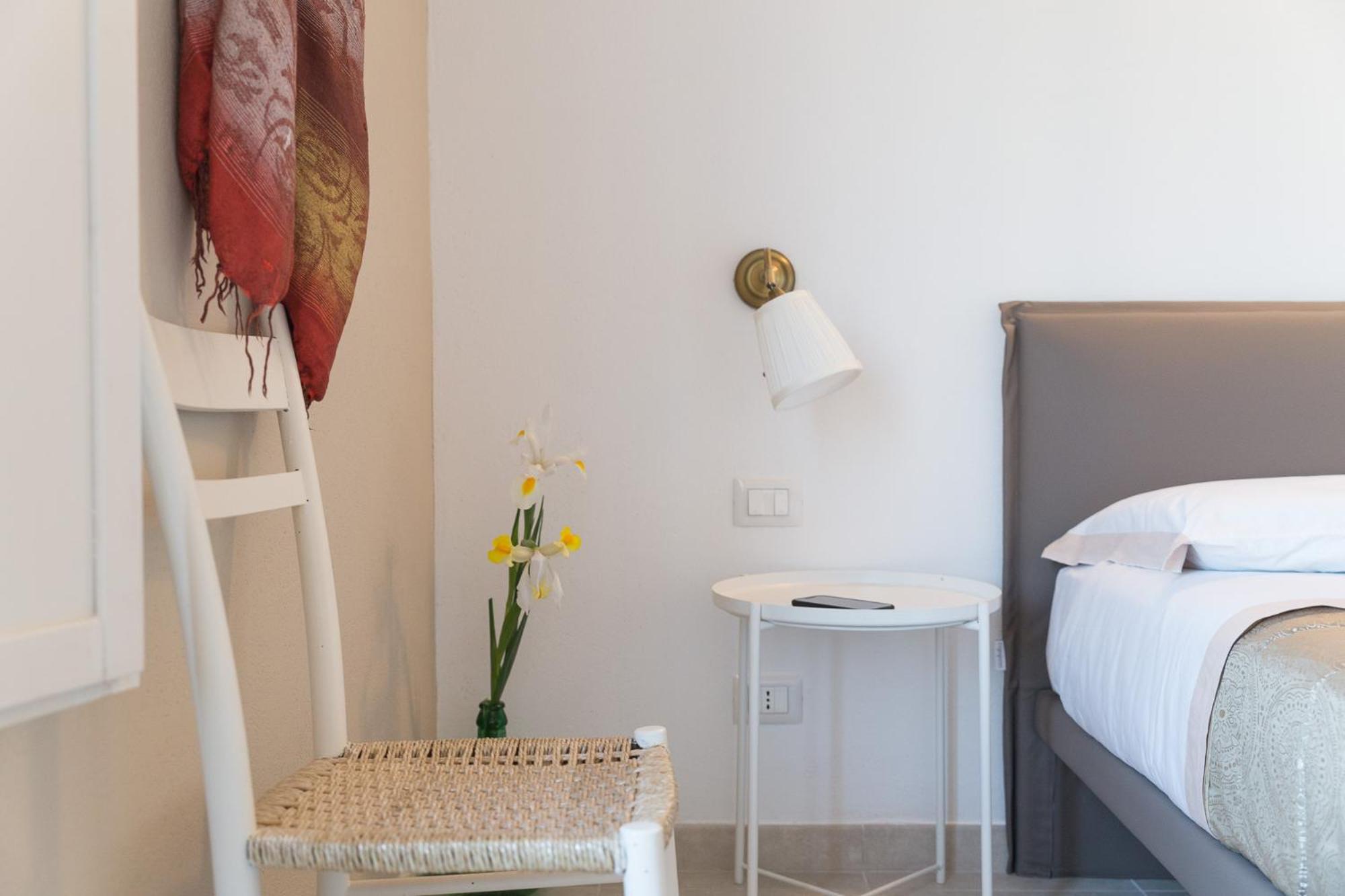 Double Room with Extra Bed - Photo 10