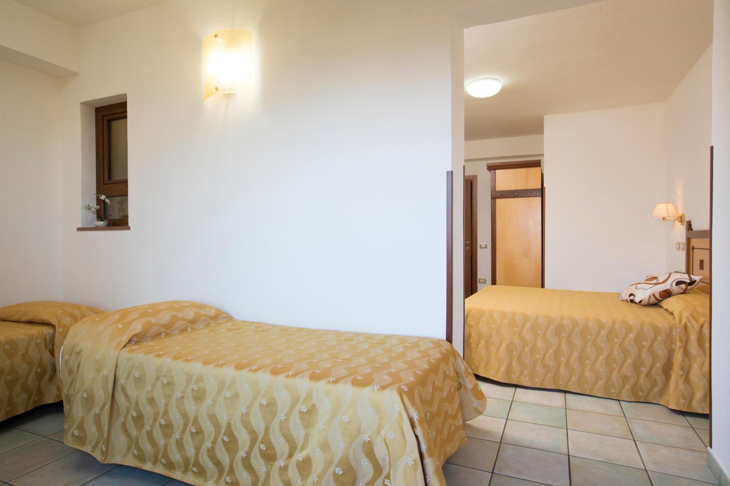 Triple Room photo 3