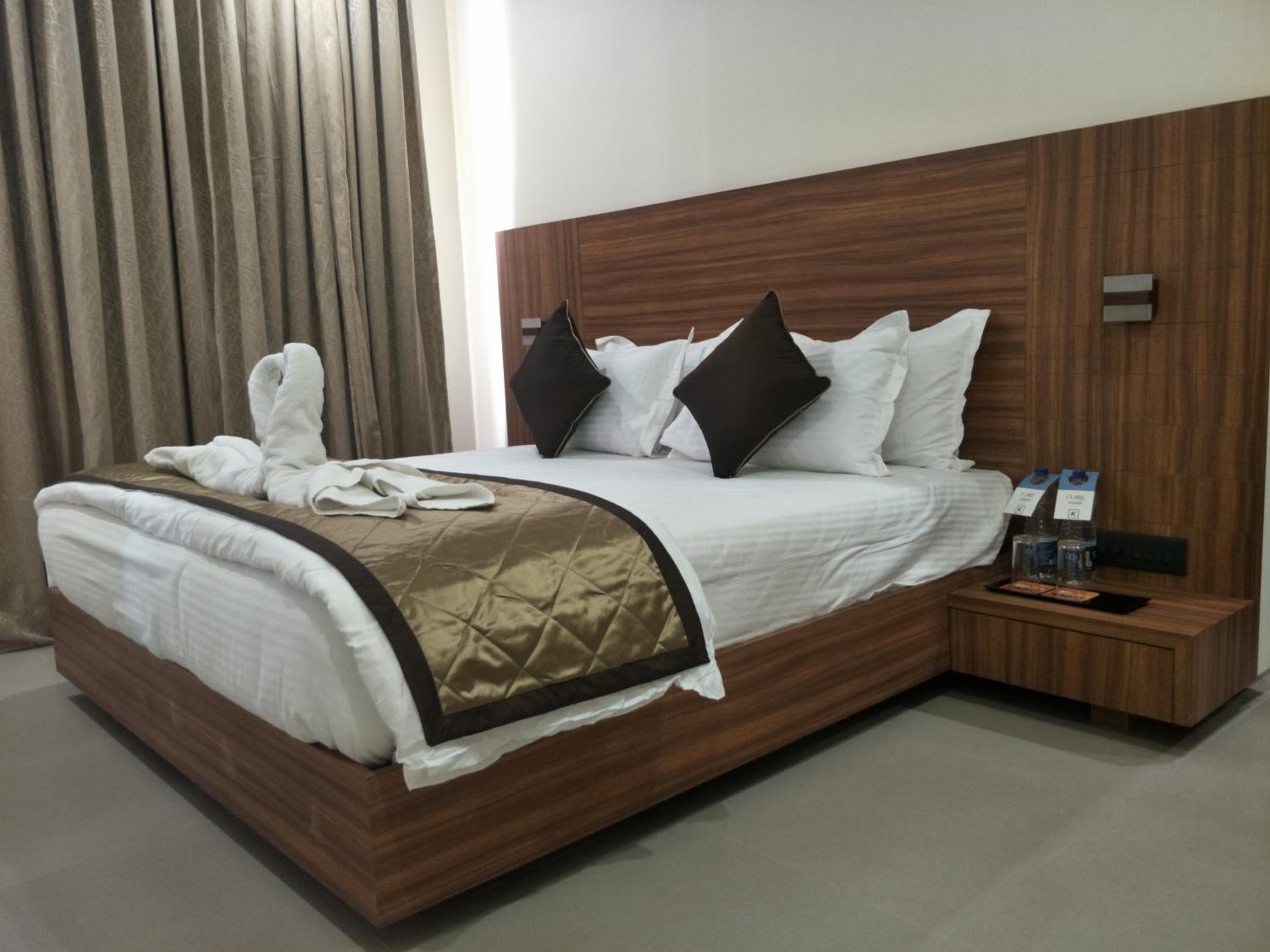 Deluxe Double or Twin Room - Photo 5