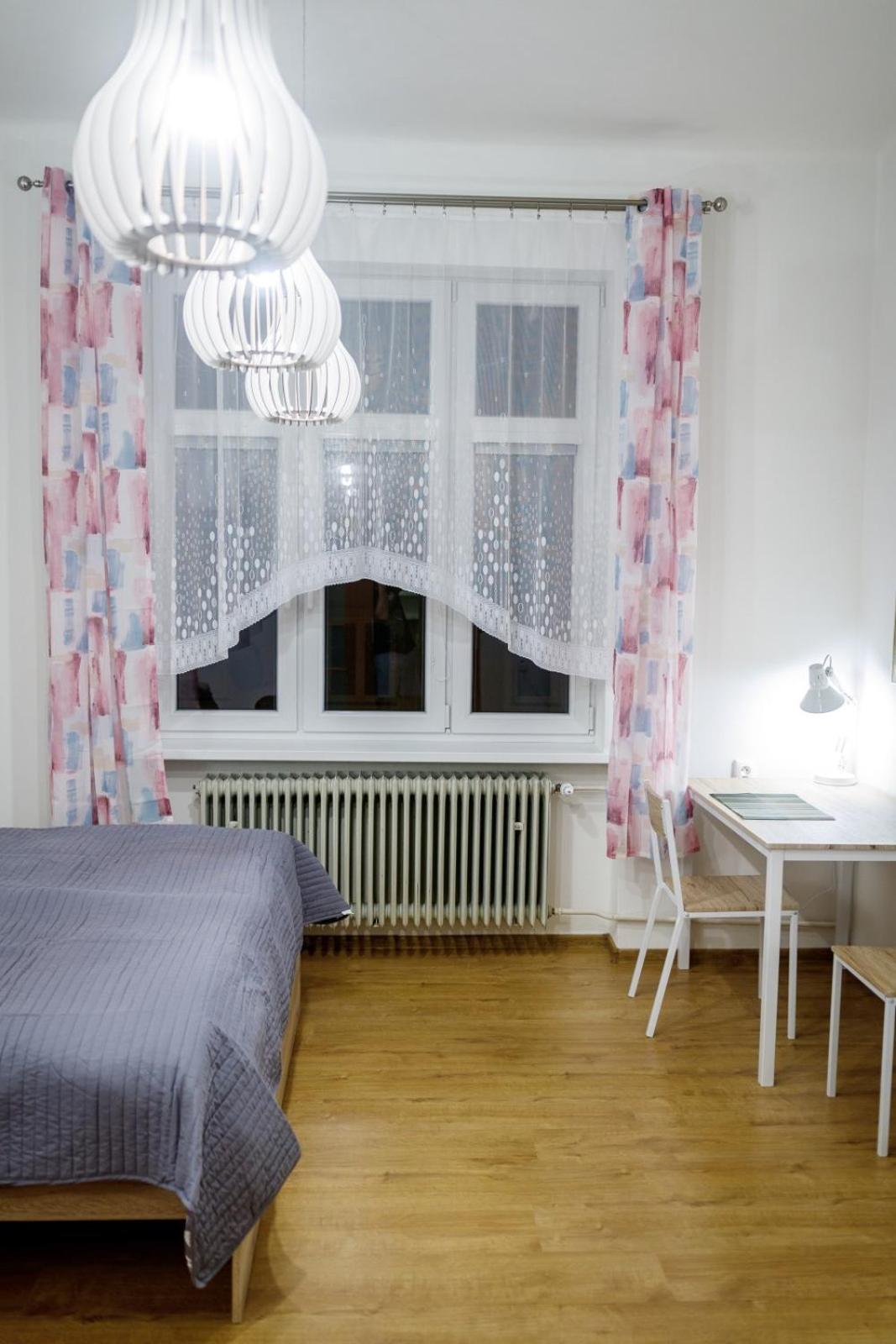 One-Bedroom Apartment - Photo 13