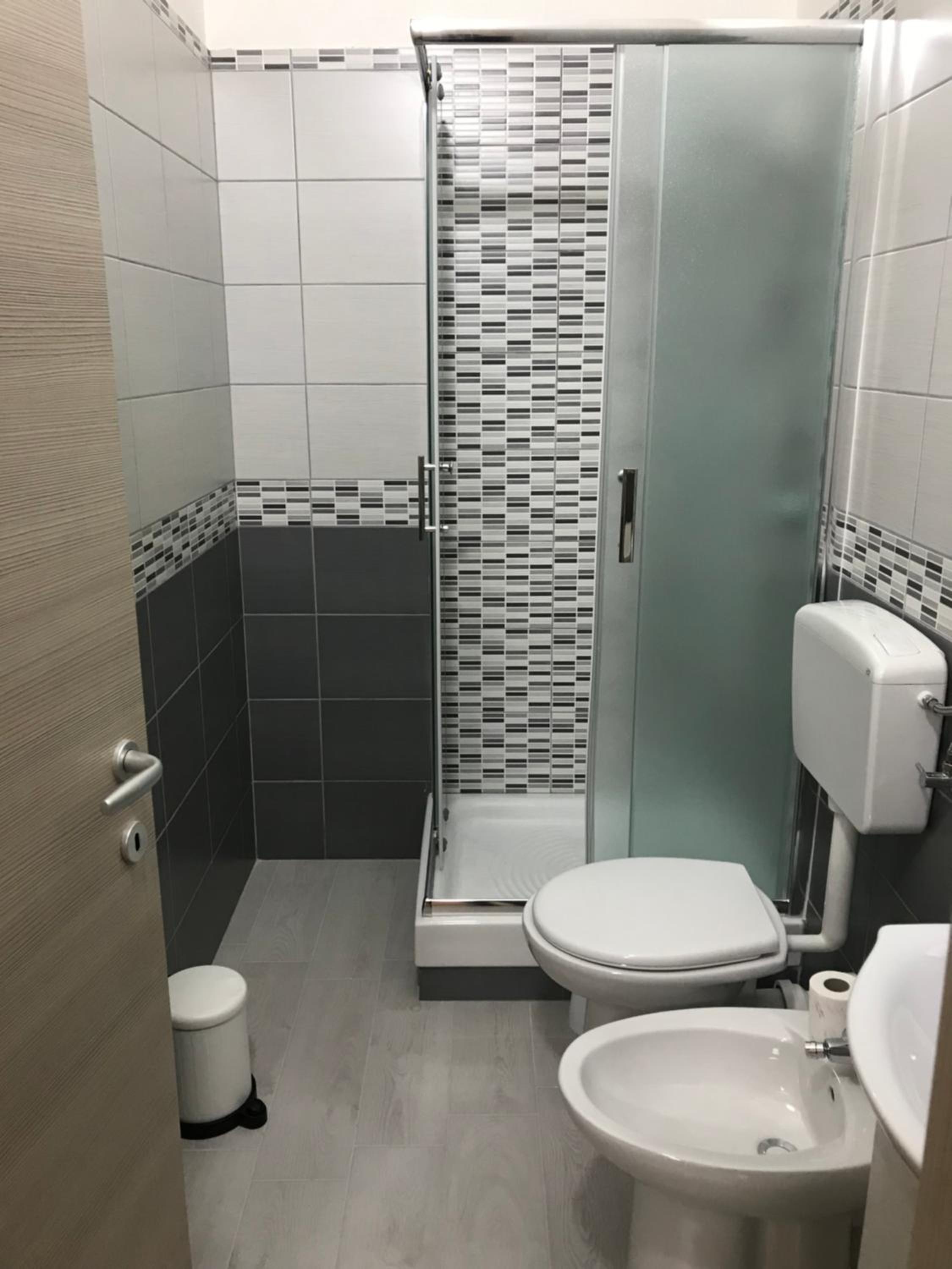 Deluxe Room - Photo 6