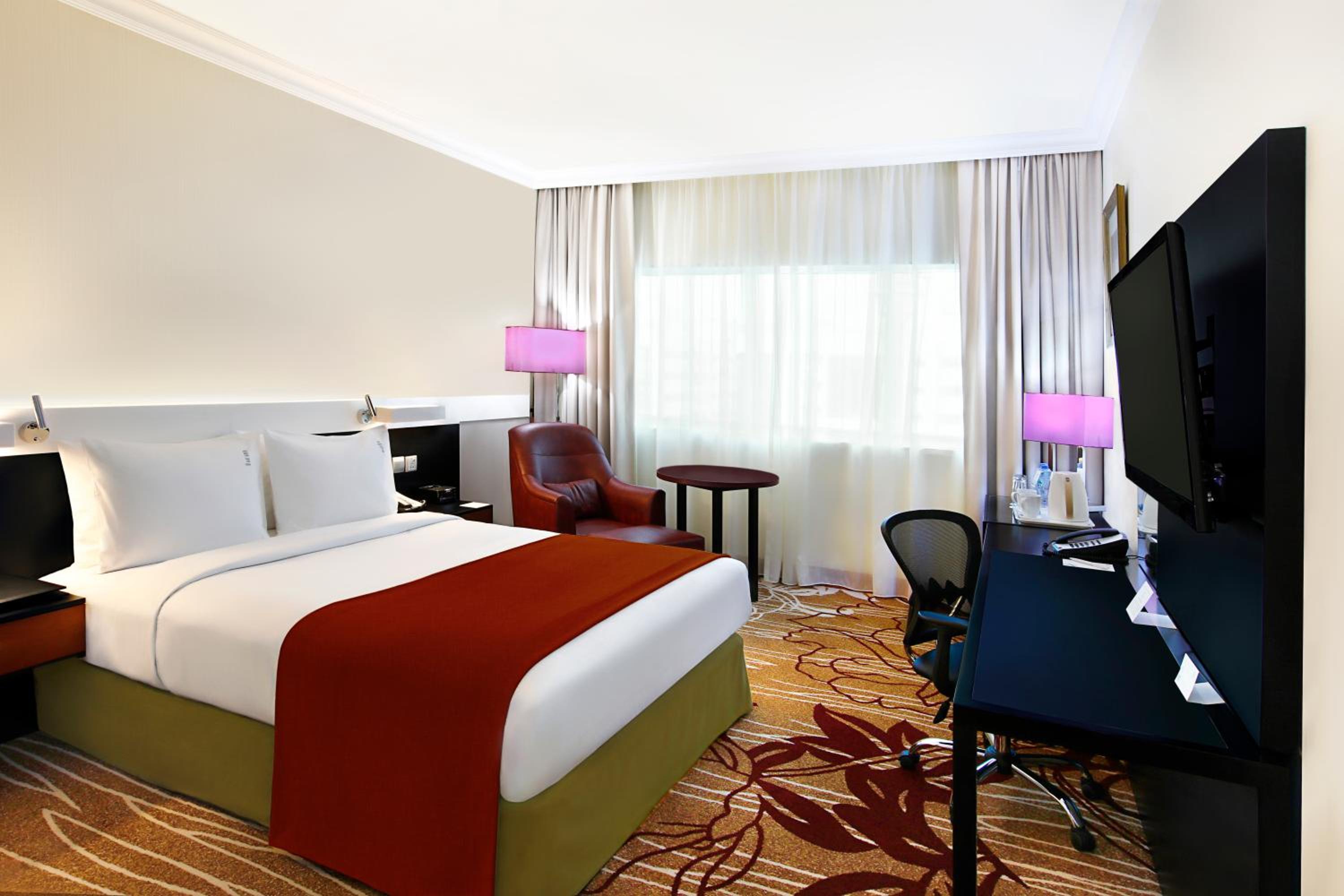 Executive King Room with 20% off F&B photo 2