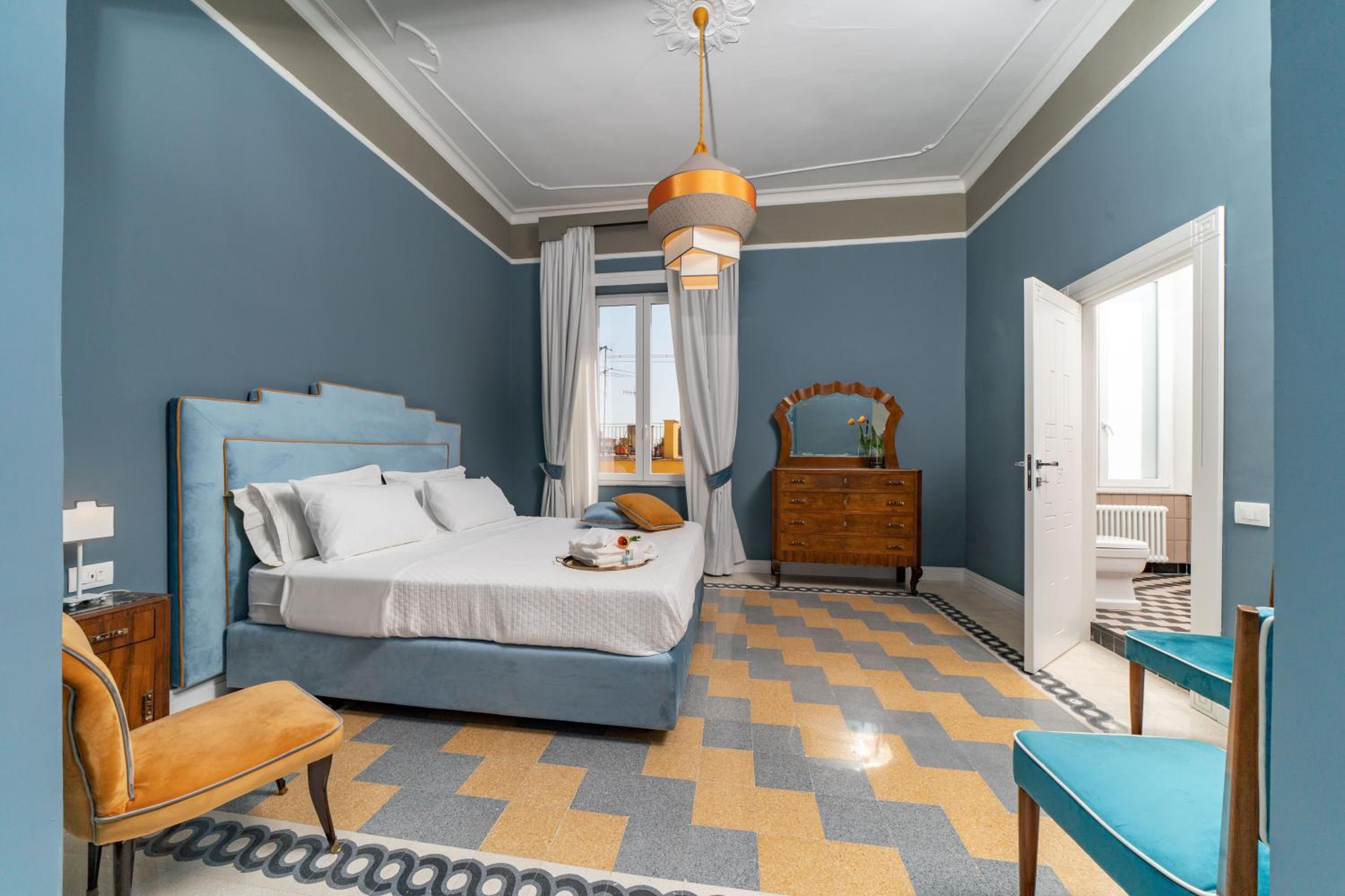 Deluxe Family Room