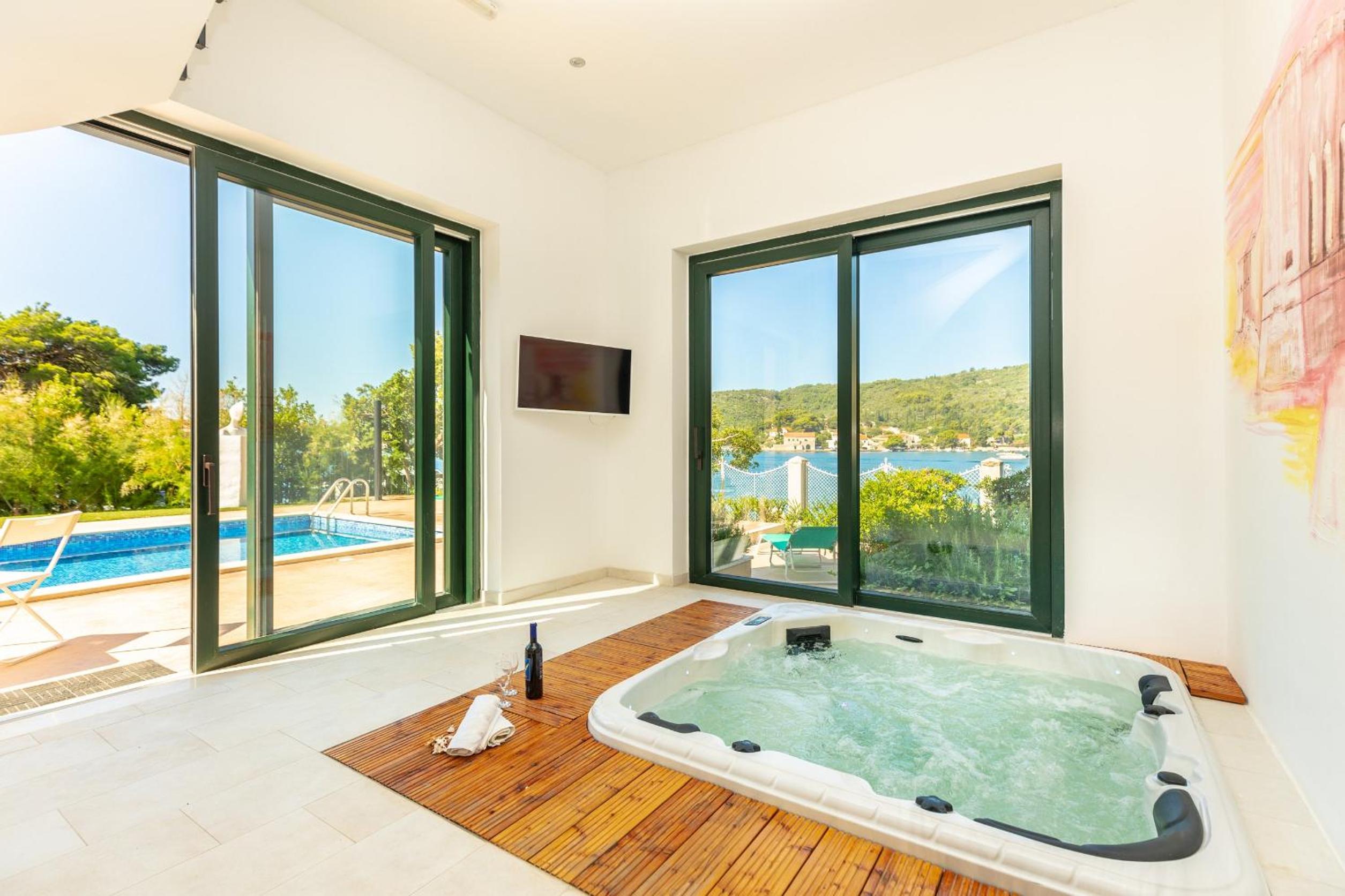 Villa with Private Pool photo 3