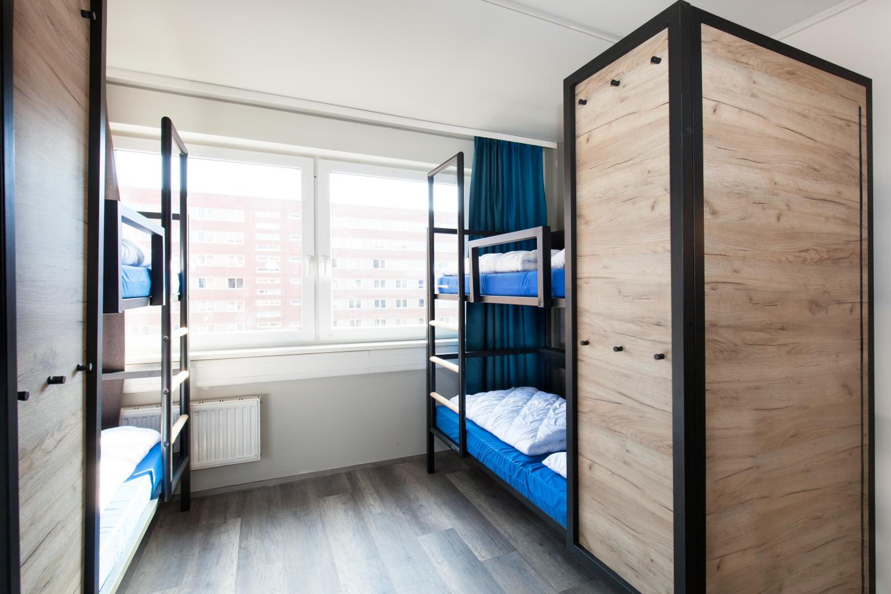 Bed in 4-Bed Mixed Dormitory Room photo 2