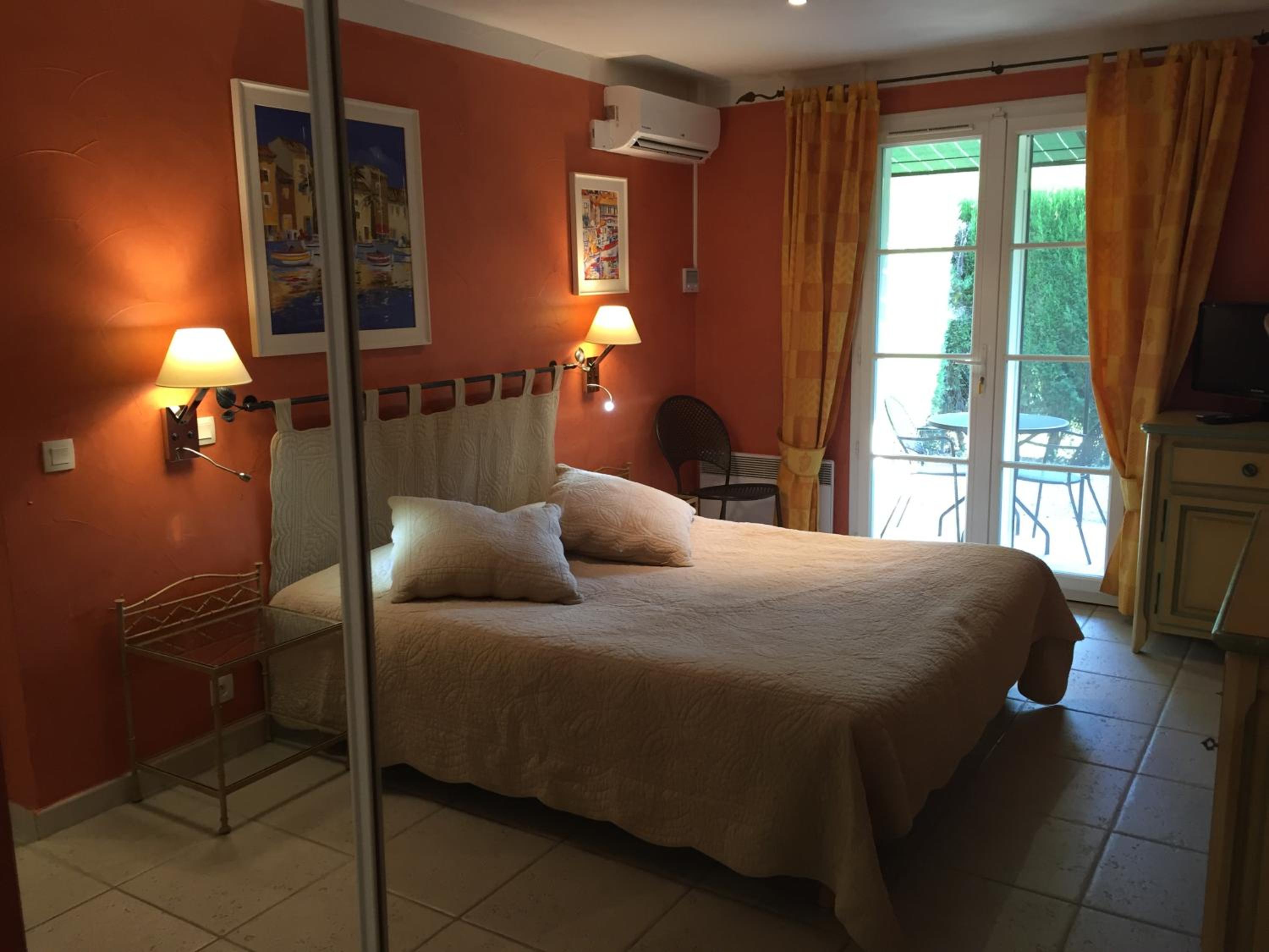 Two-Bedroom Villa photo 1