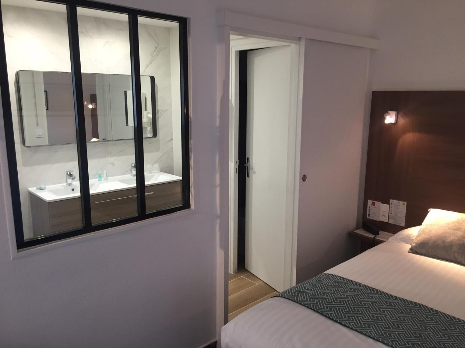 Family Junior Suite - Photo 10