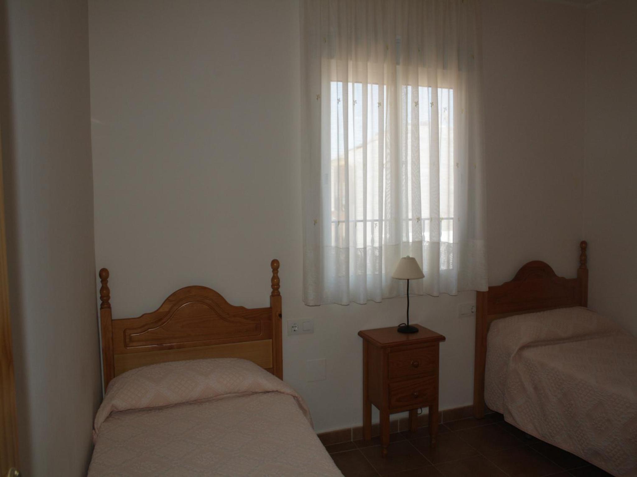 Apartamento de Dos Habitaciones - Primer Piso