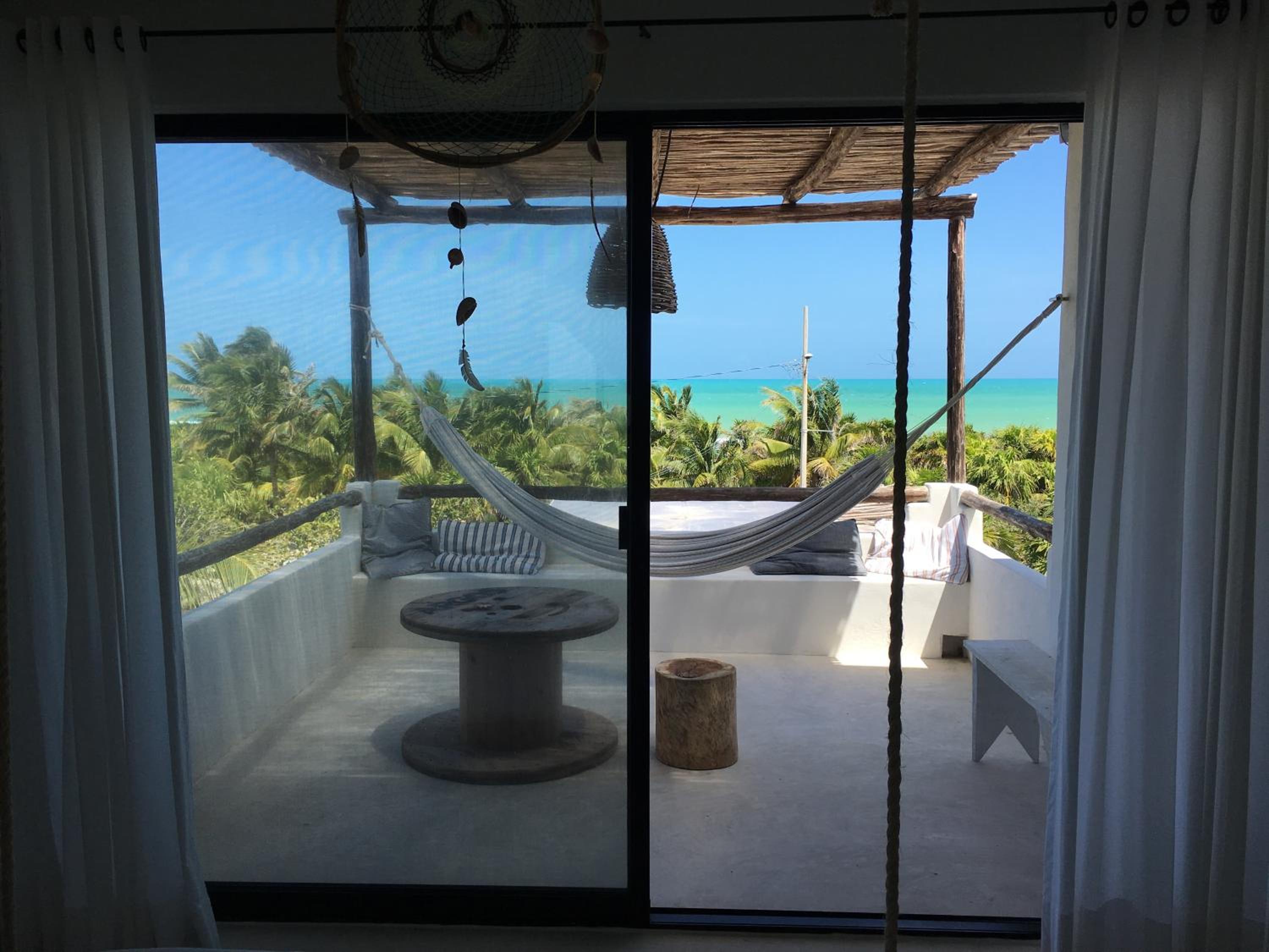 Superior Suite with Sea View - Photo 9