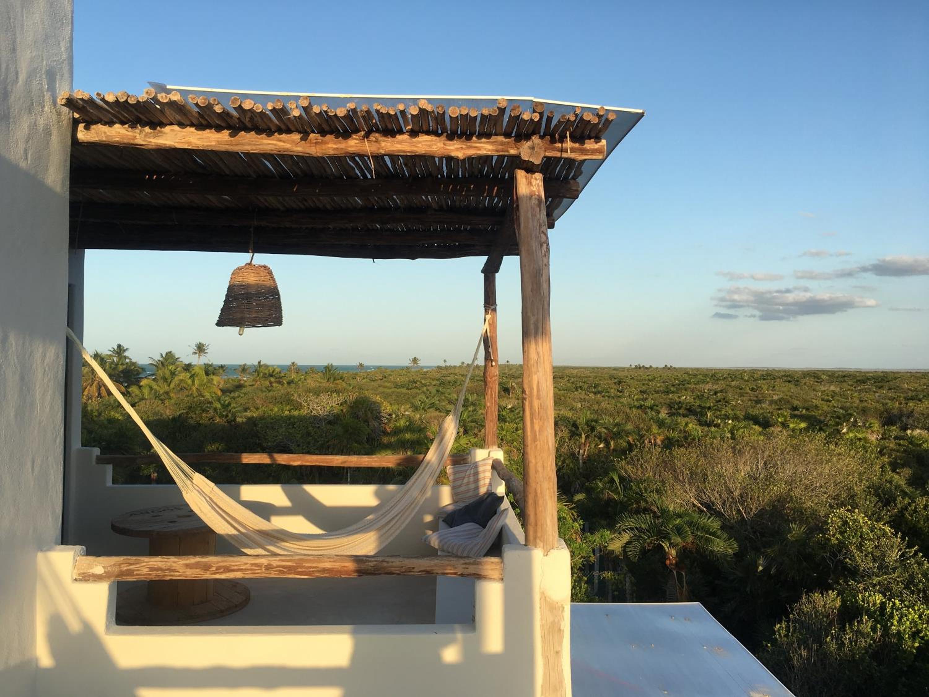 Superior Suite with Jungle View - Photo 13