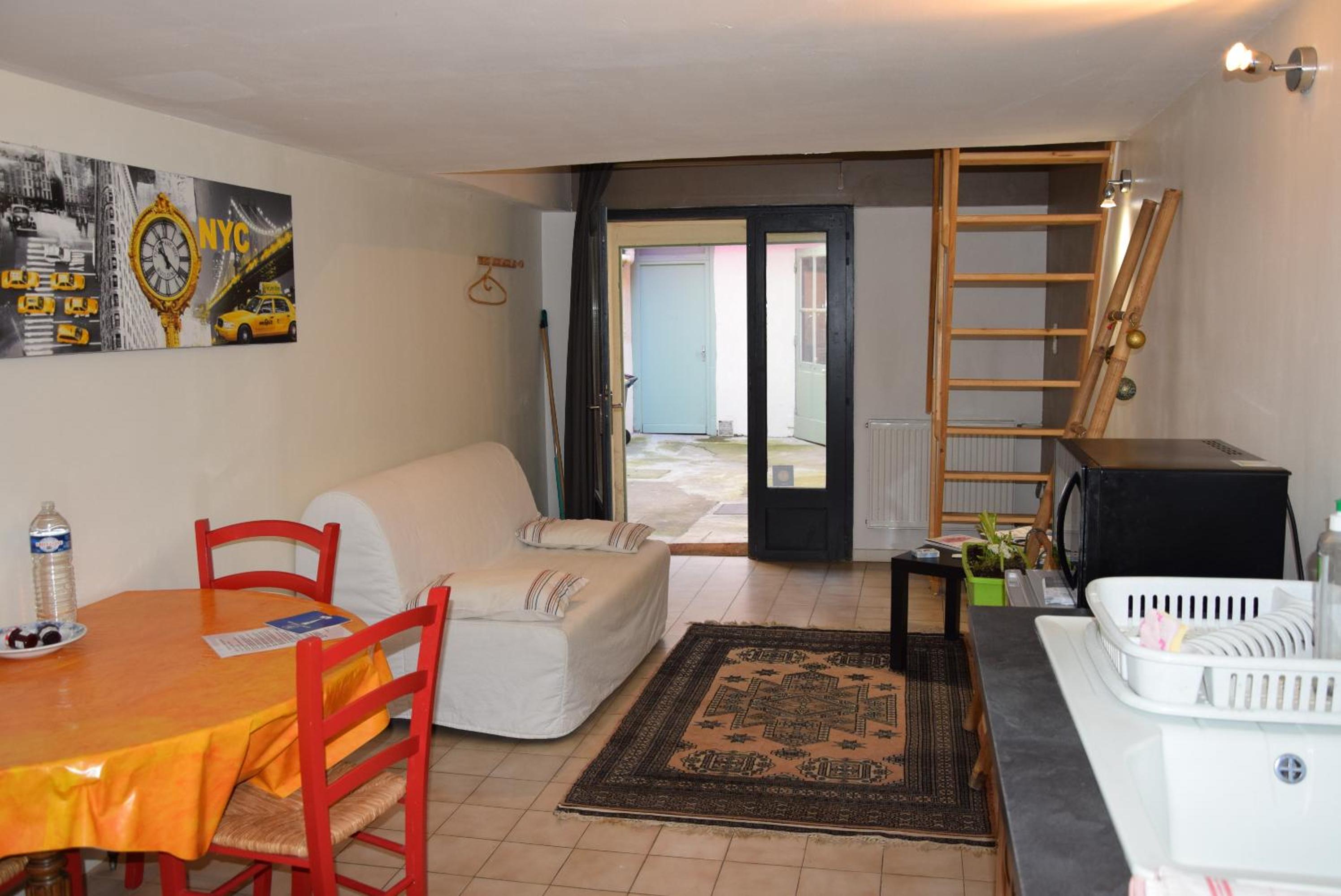 Apartment - Ground Floor - Photo 8