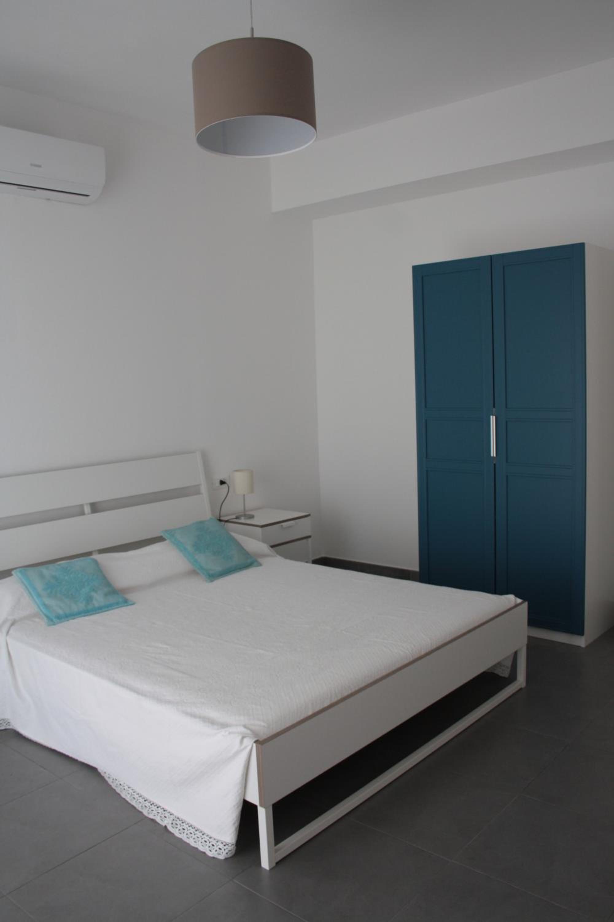 Large Double or Twin Room photo 3