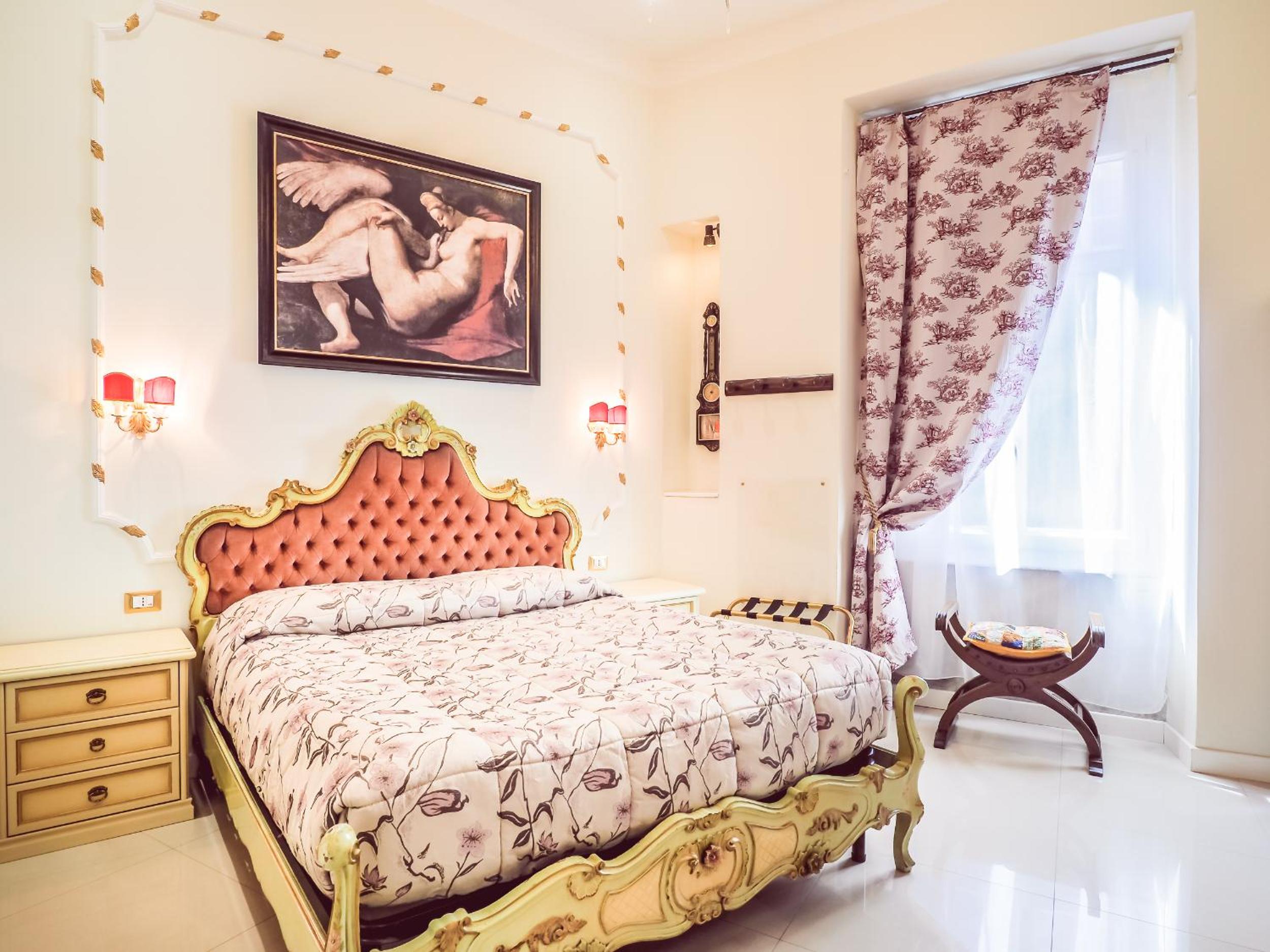 Deluxe Double Room with Shower