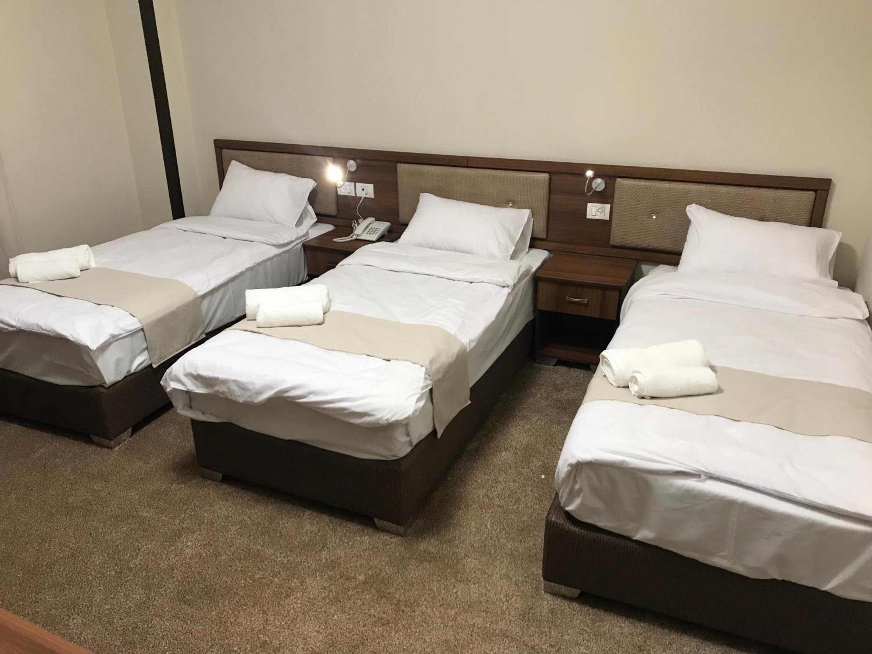 Triple Room photo 2
