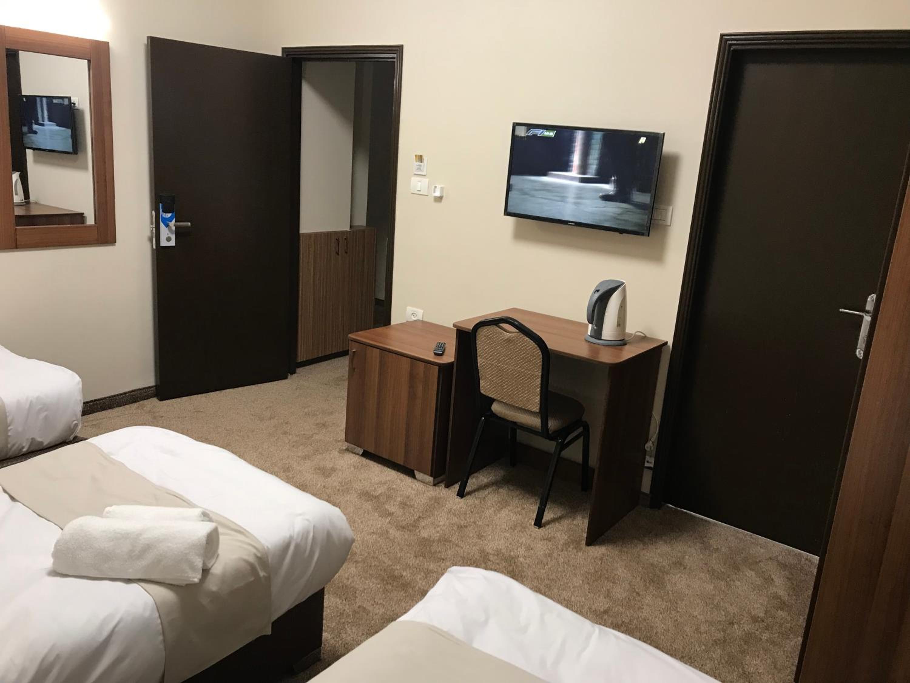Triple Room photo 3