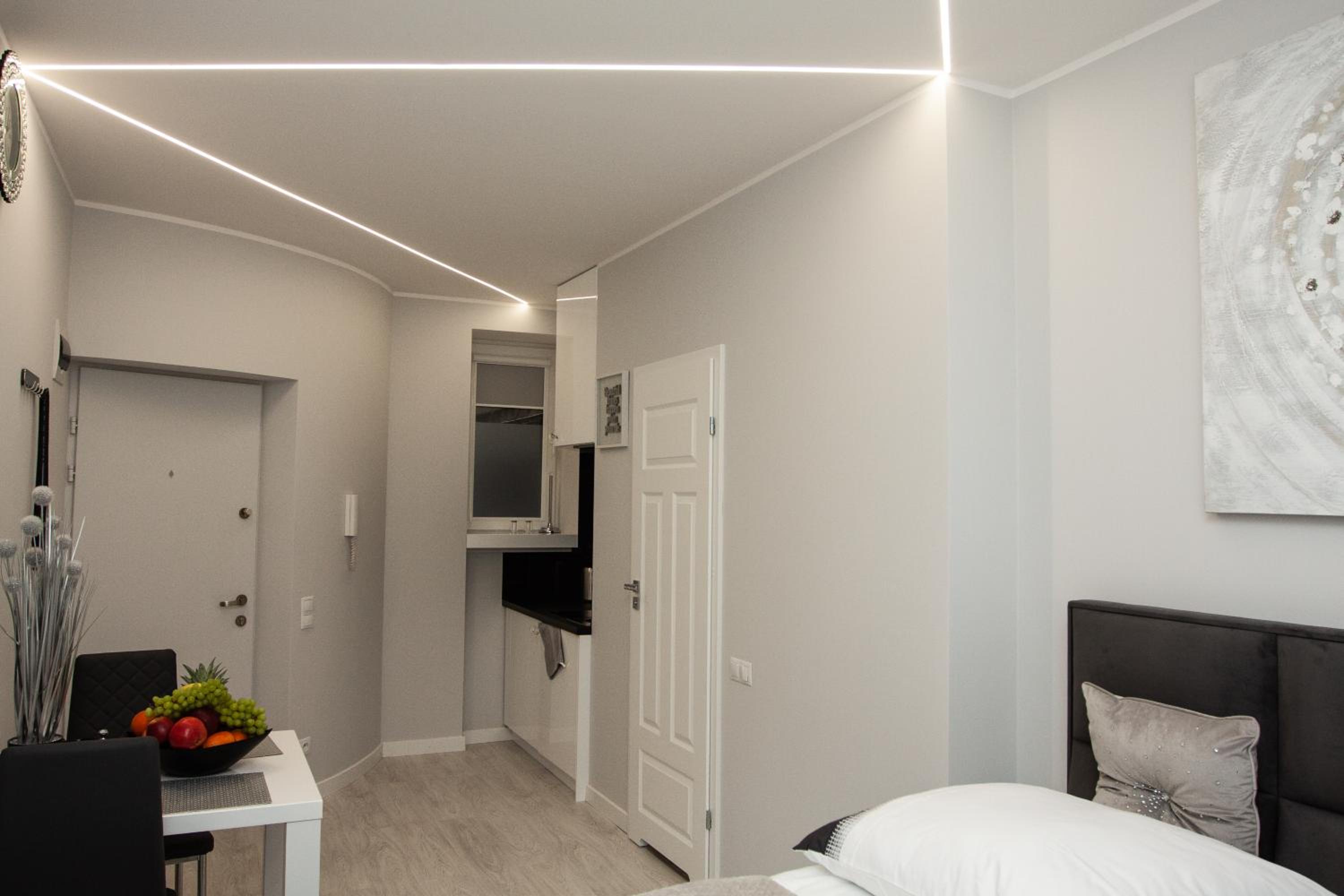 Apartment - Photo 3