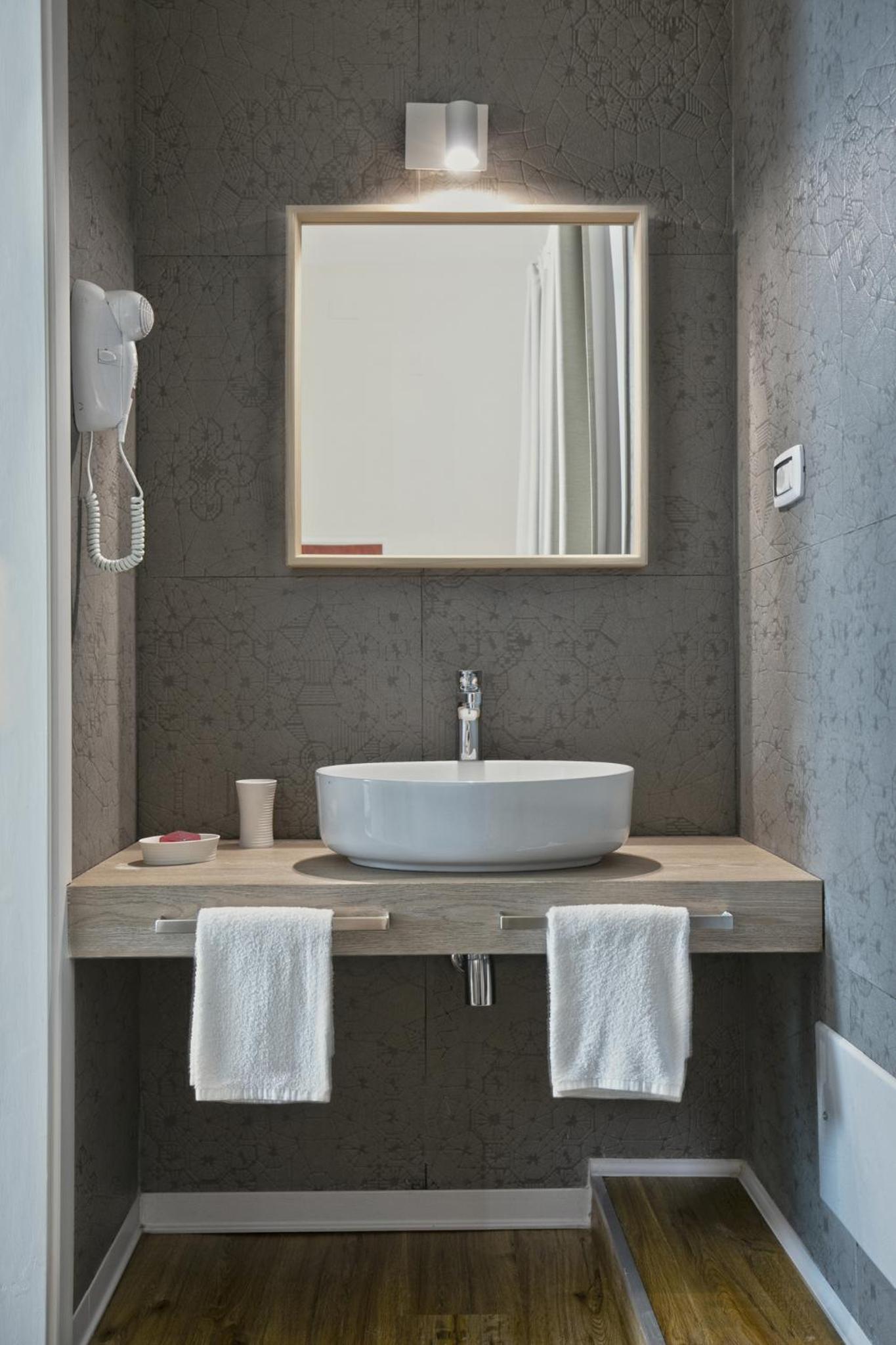 Superior Double Room - Photo 6