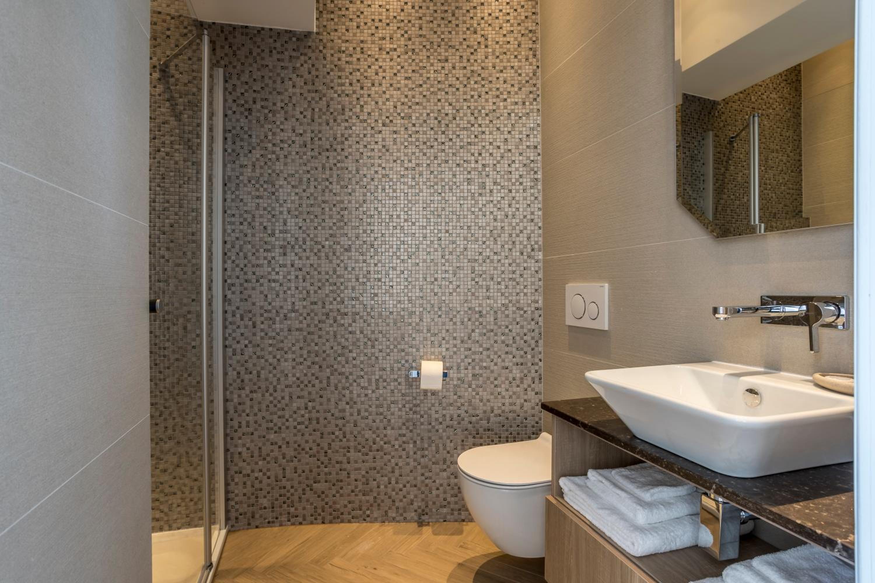 Deluxe Double Room with Balcony and Sea View photo 3