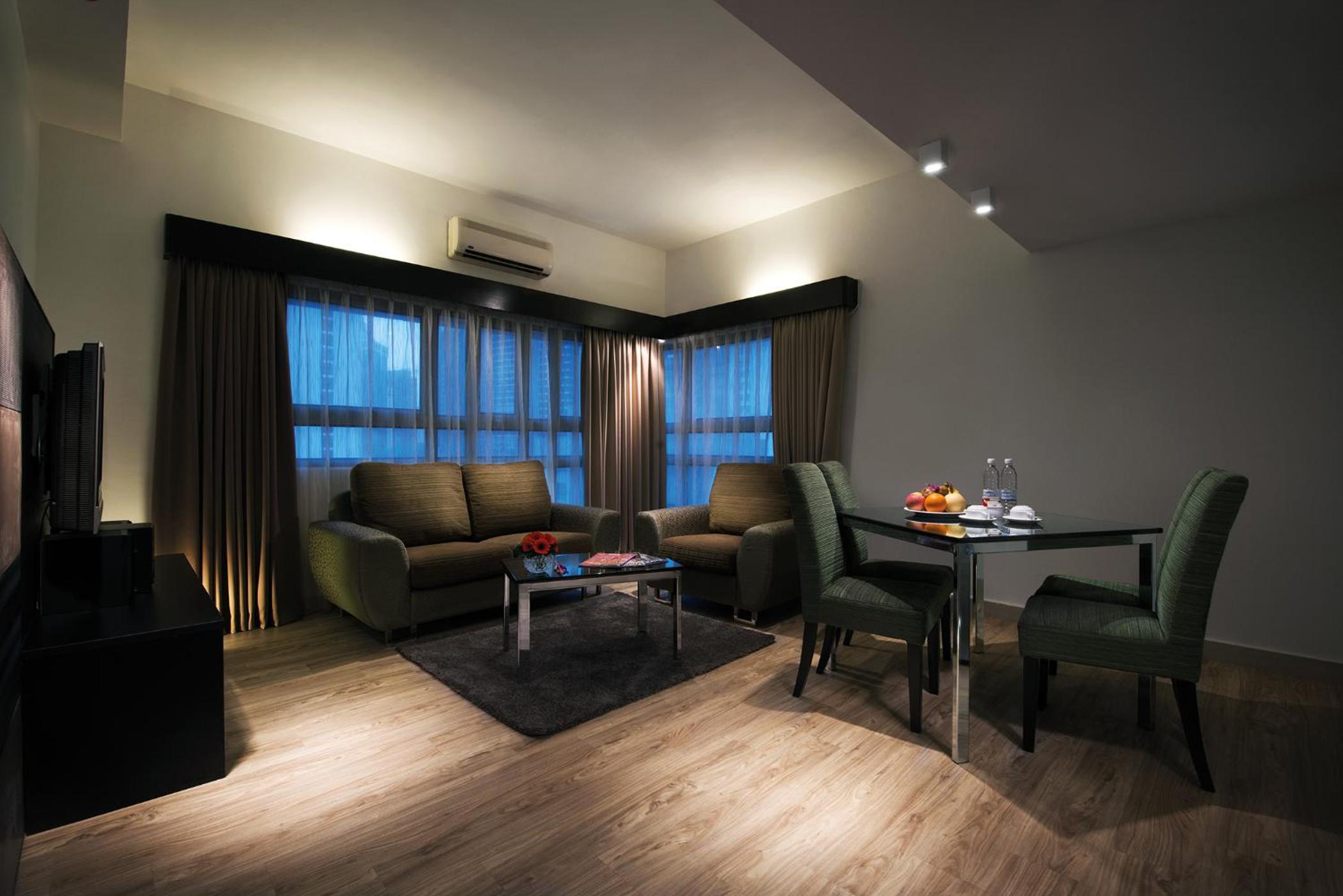 Three-Bedroom Apartment - Prince Suite