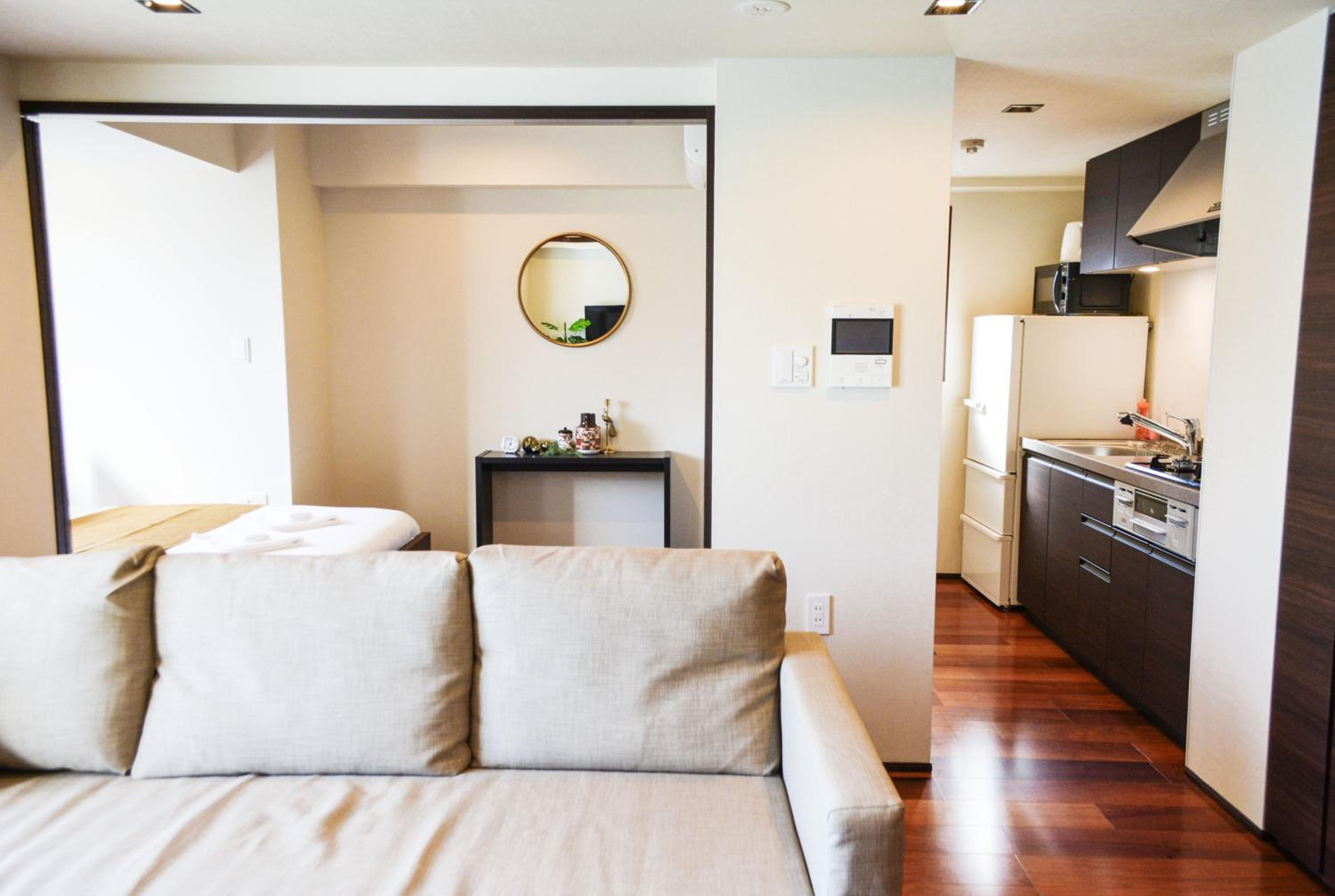One-Bedroom Apartment photo 2