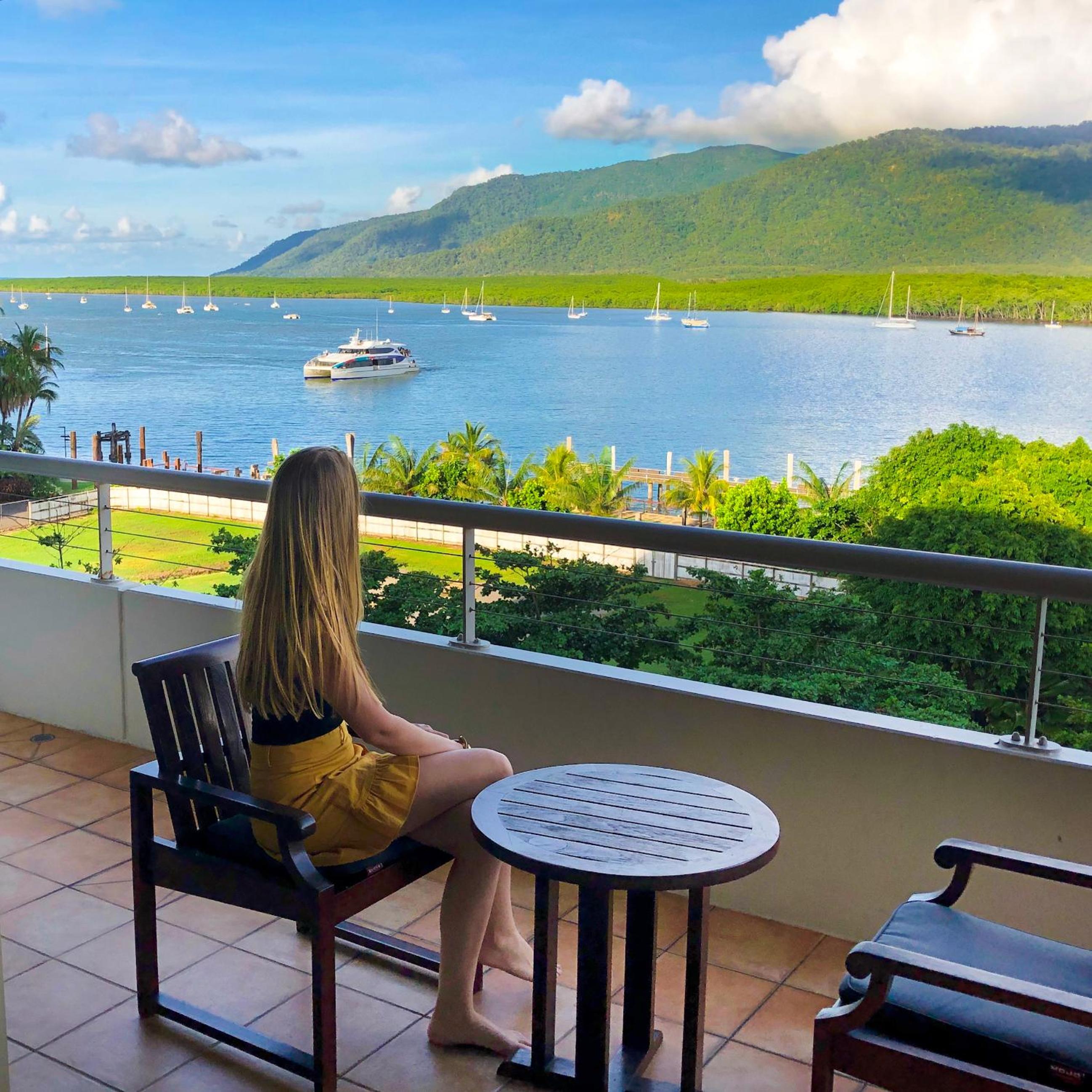 Premium Deluxe King Room with Water View and Single Spa with one drink voucher - Photo 5