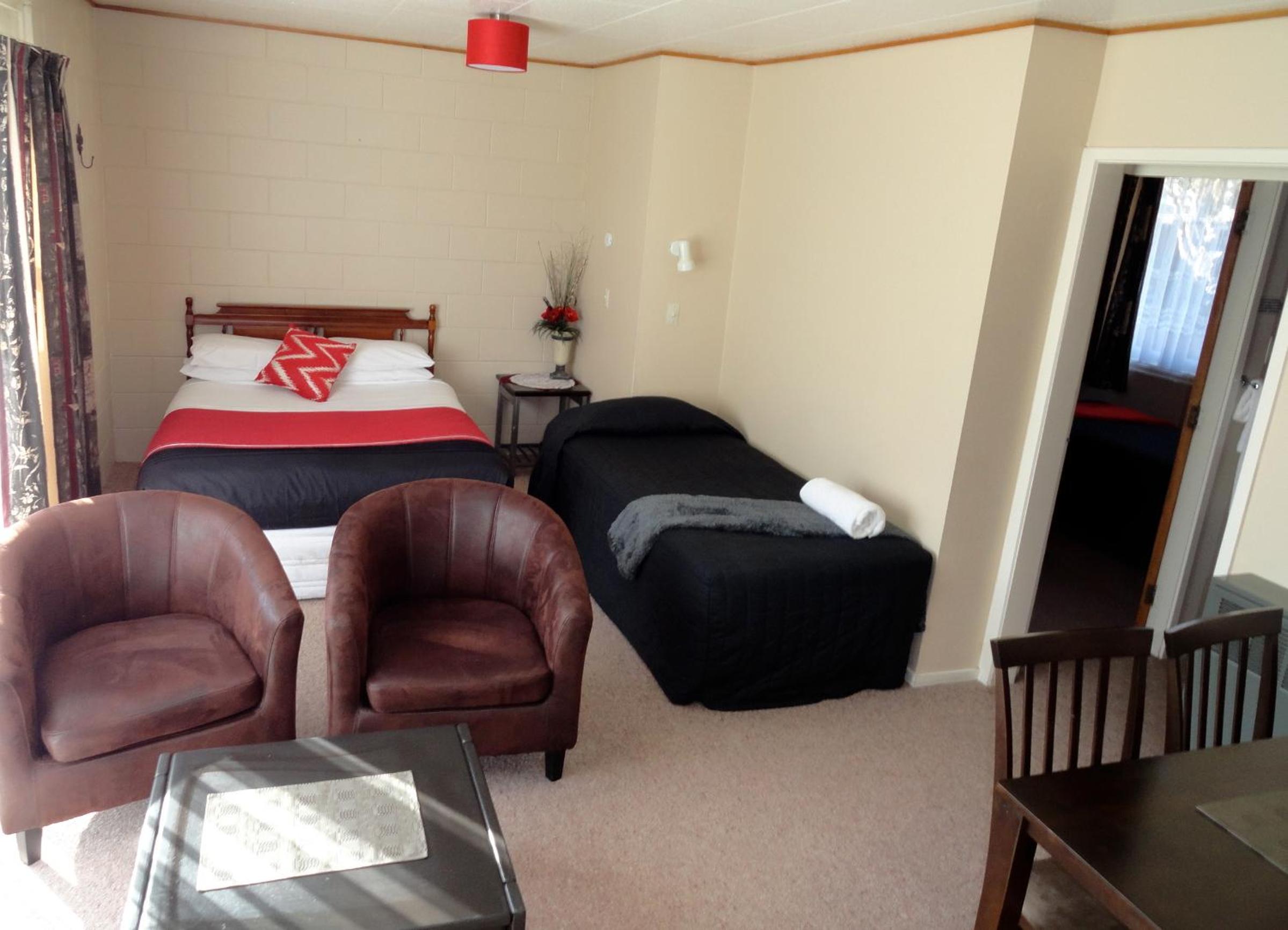 Family Room photo 1