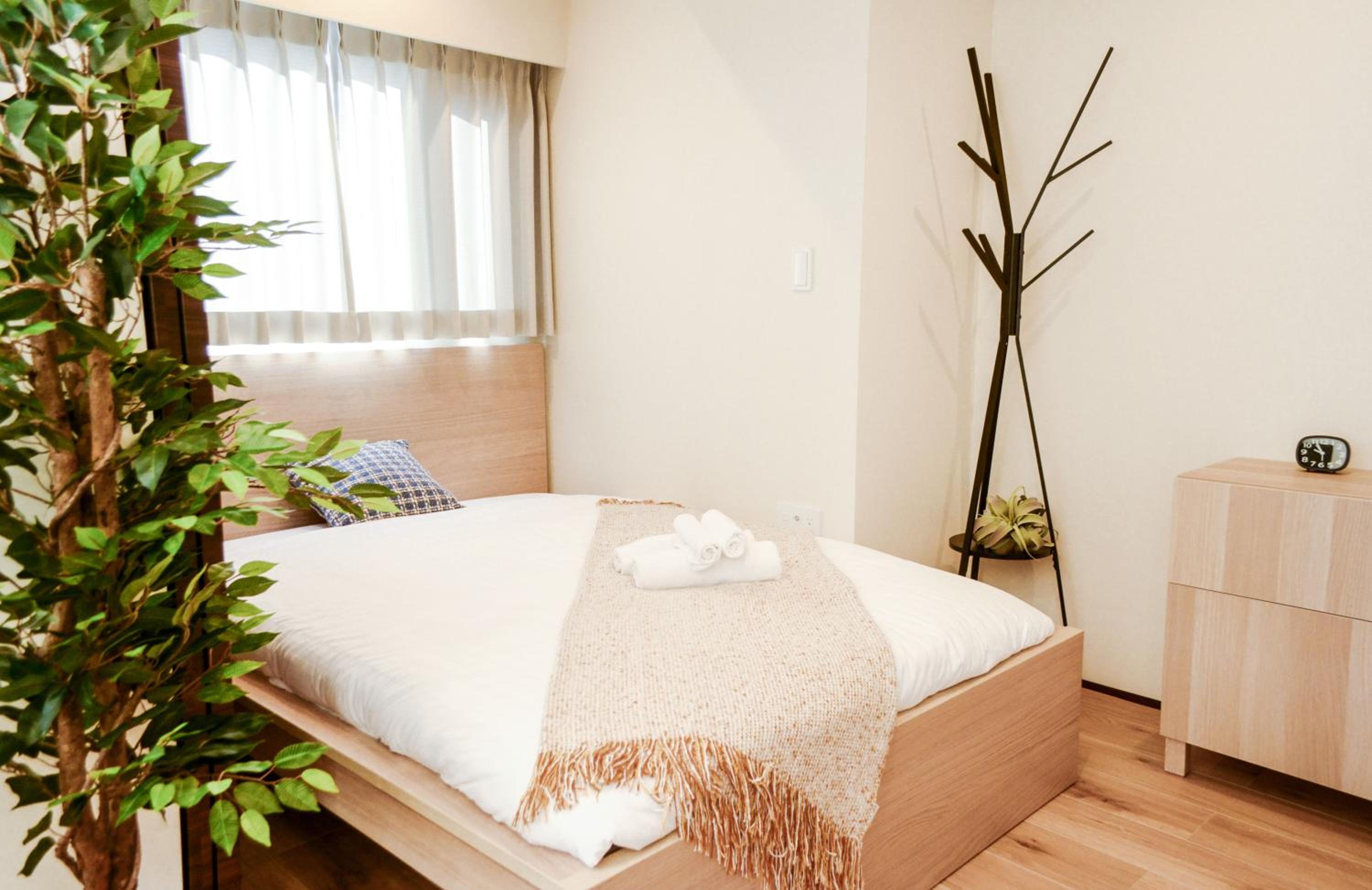 One-Bedroom Apartment photo 3