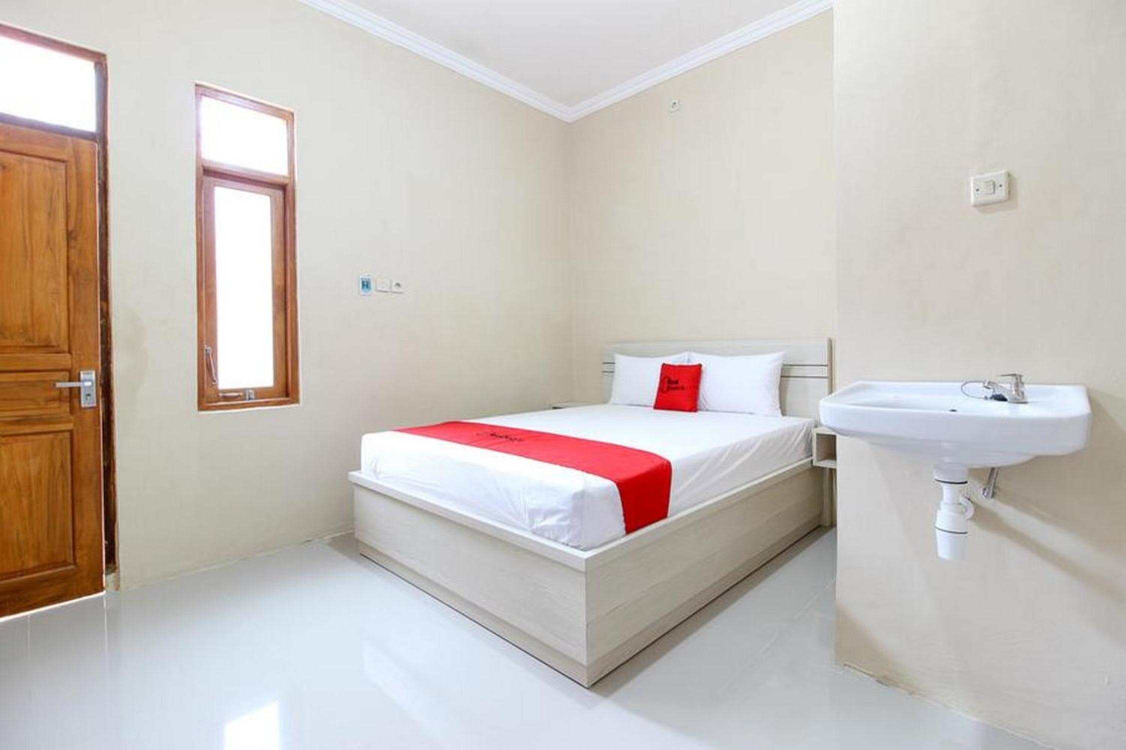 Double Room - Photo 1