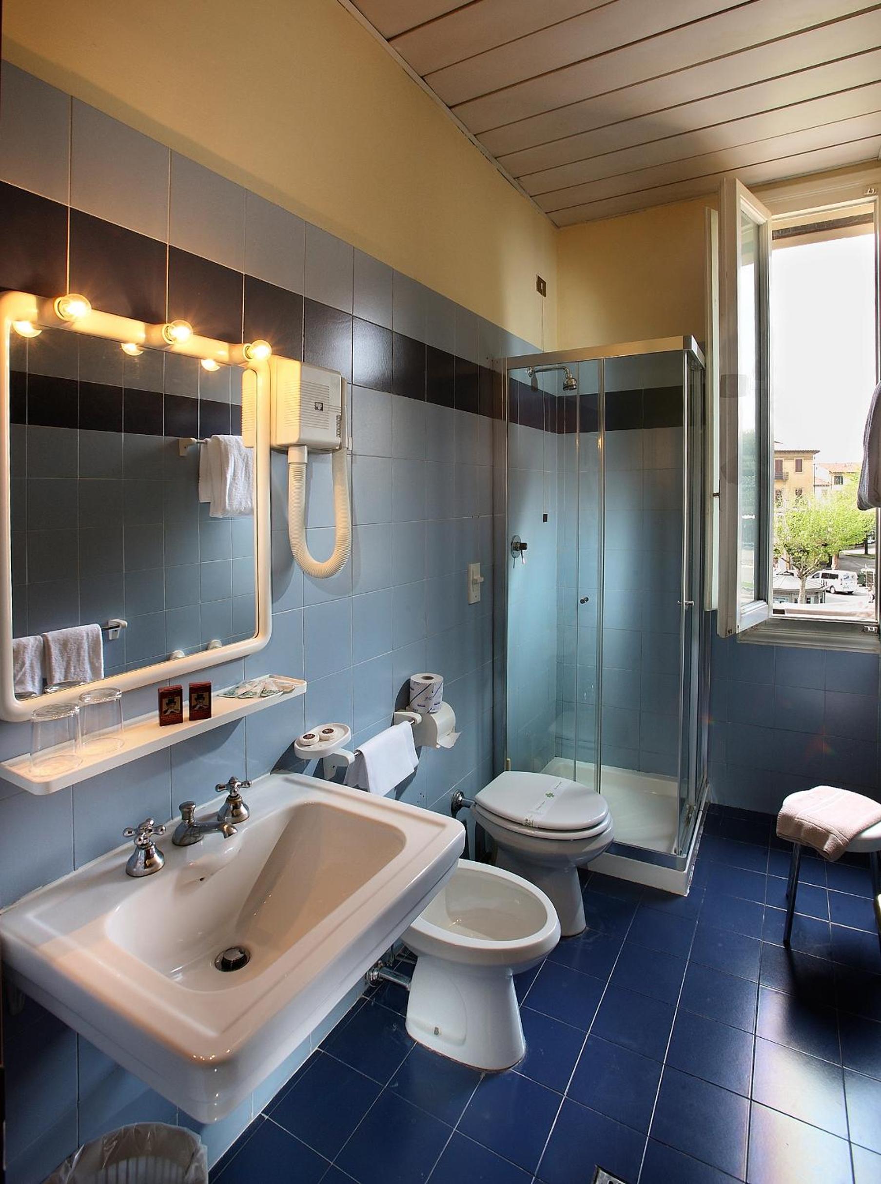 Triple Room - Photo 2