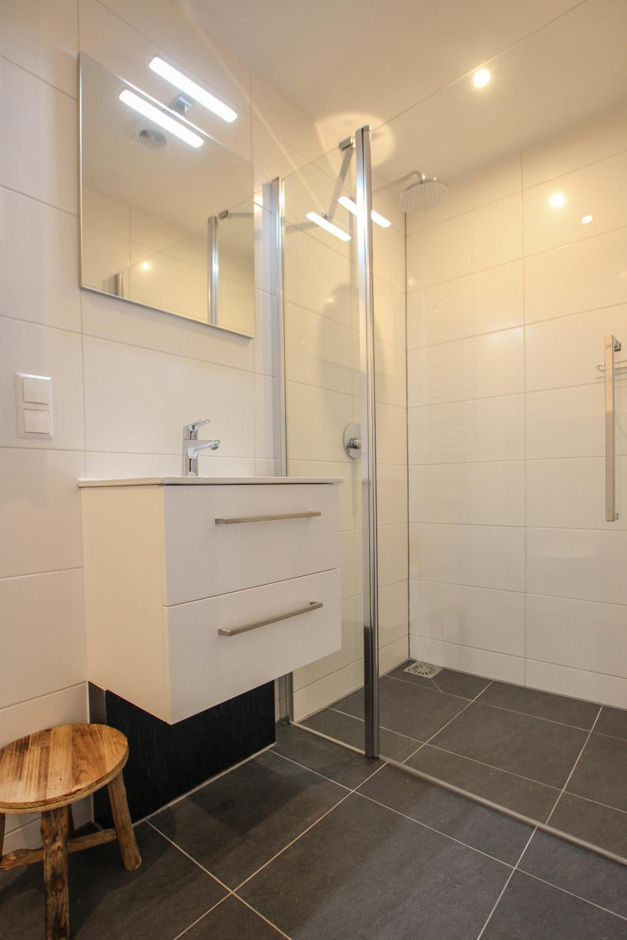 Superior Double or Twin Room with Garden View - Photo 12