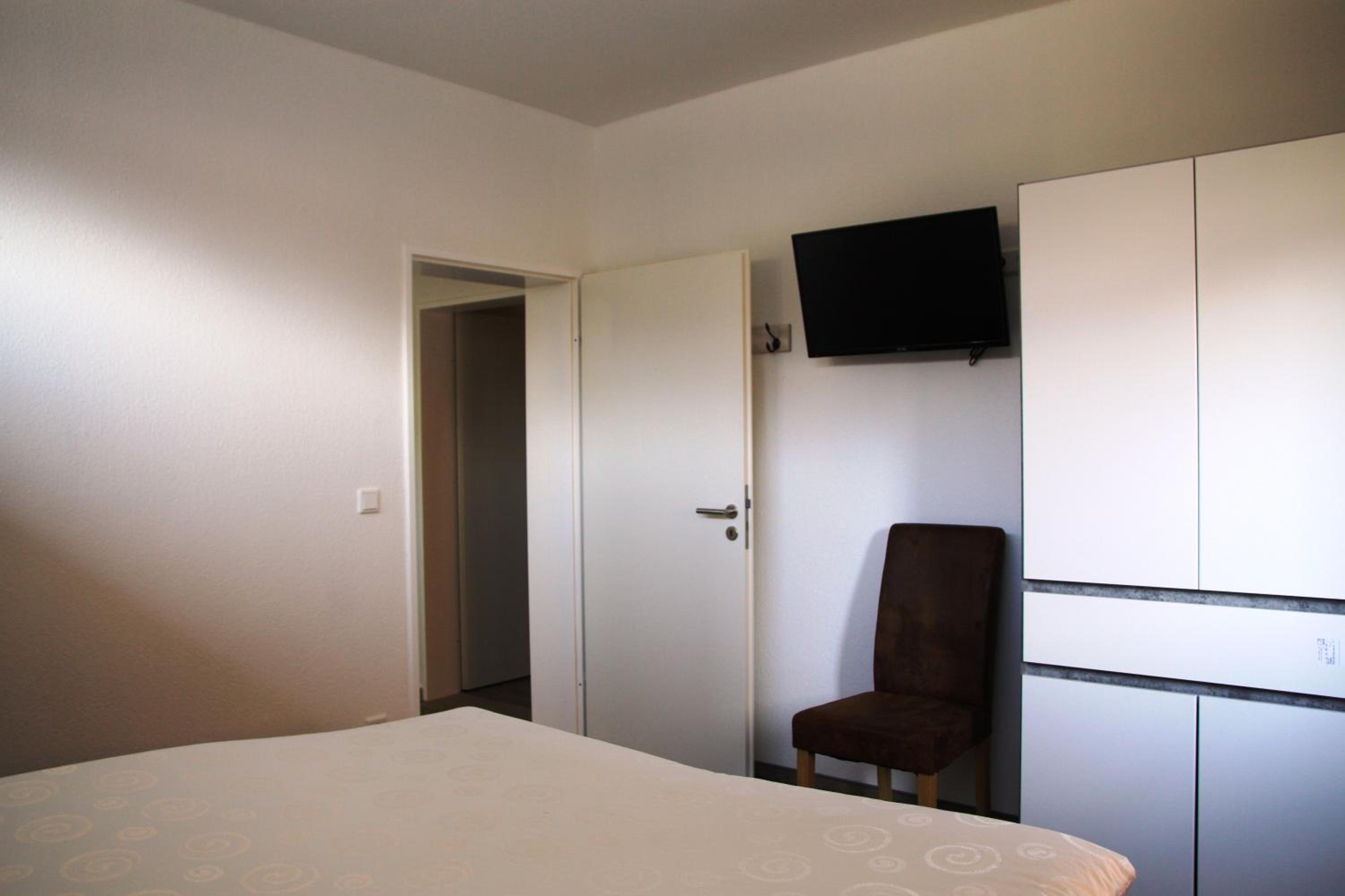 Three-Bedroom Apartment photo 1