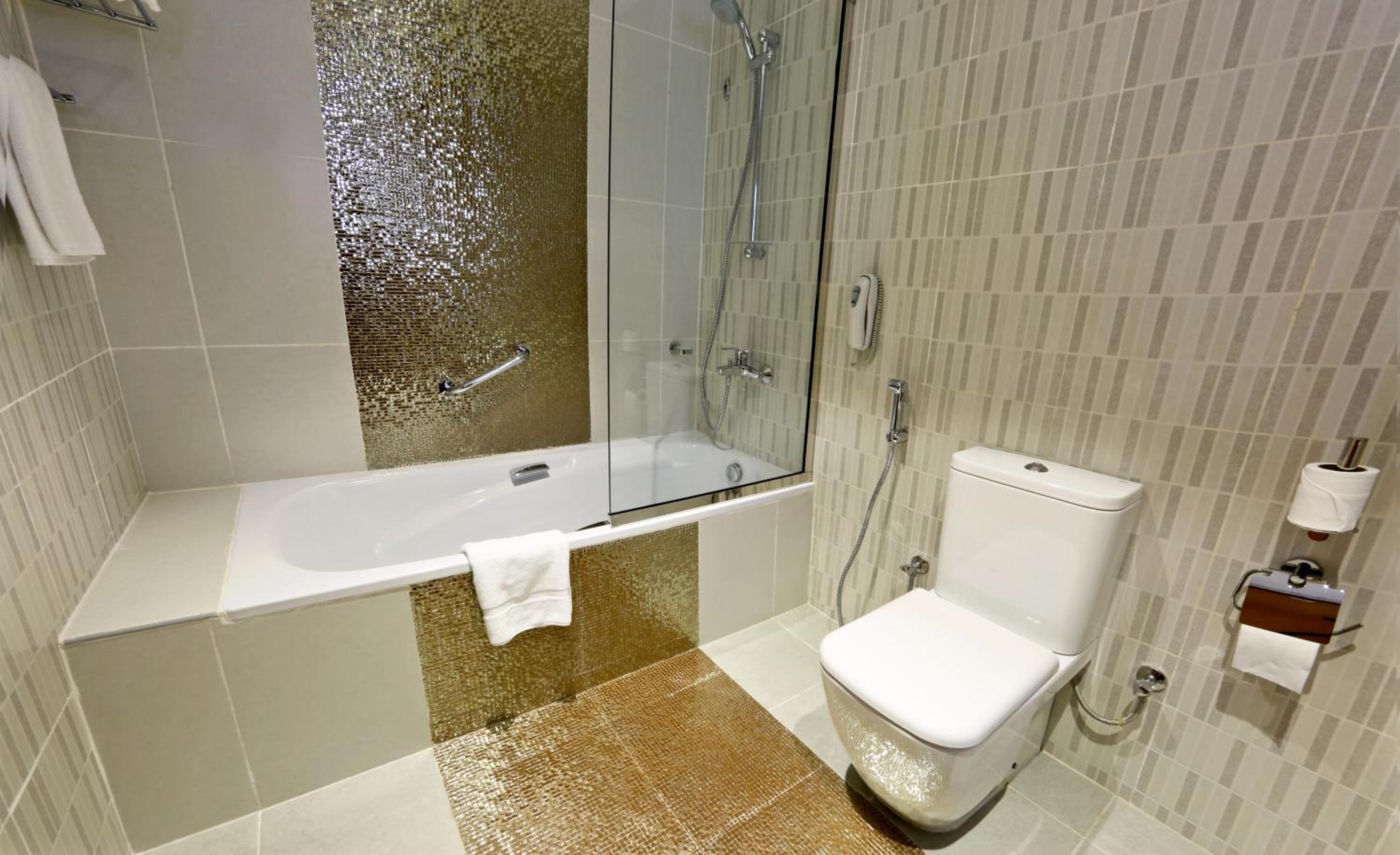 Executive Twin Room with 20% off F&B photo 3
