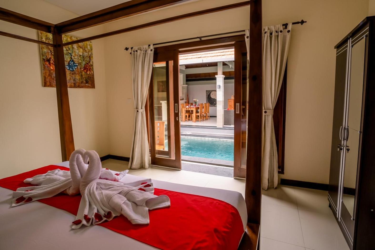Villa with Private Pool photo 1