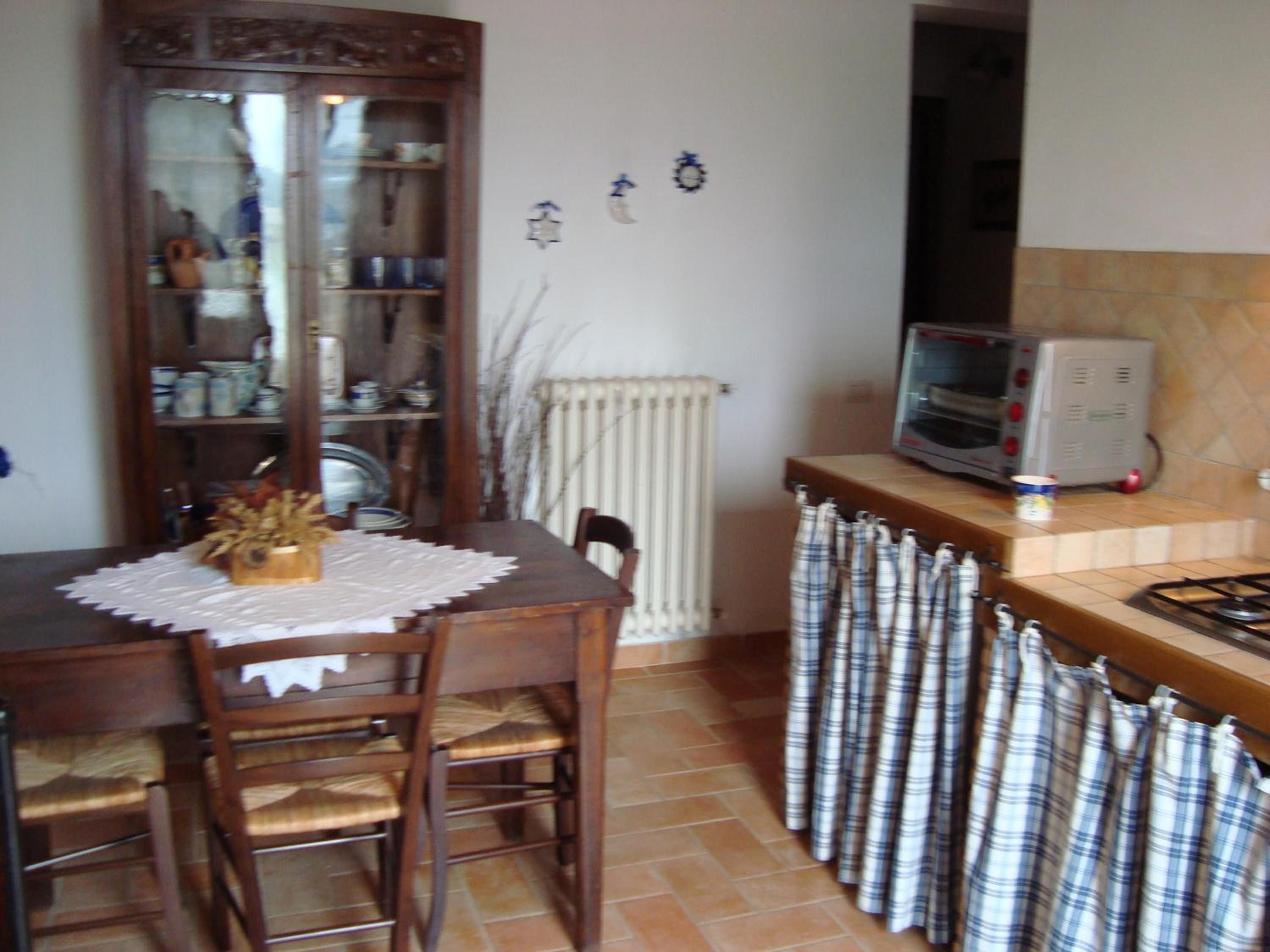 One-Bedroom Apartment (3 Adults) - Photo 4