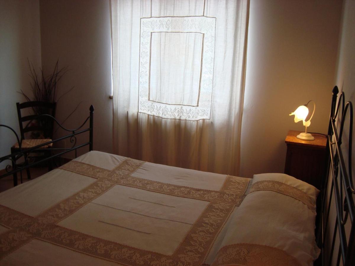 One-Bedroom Apartment (3 Adults) - Photo 7