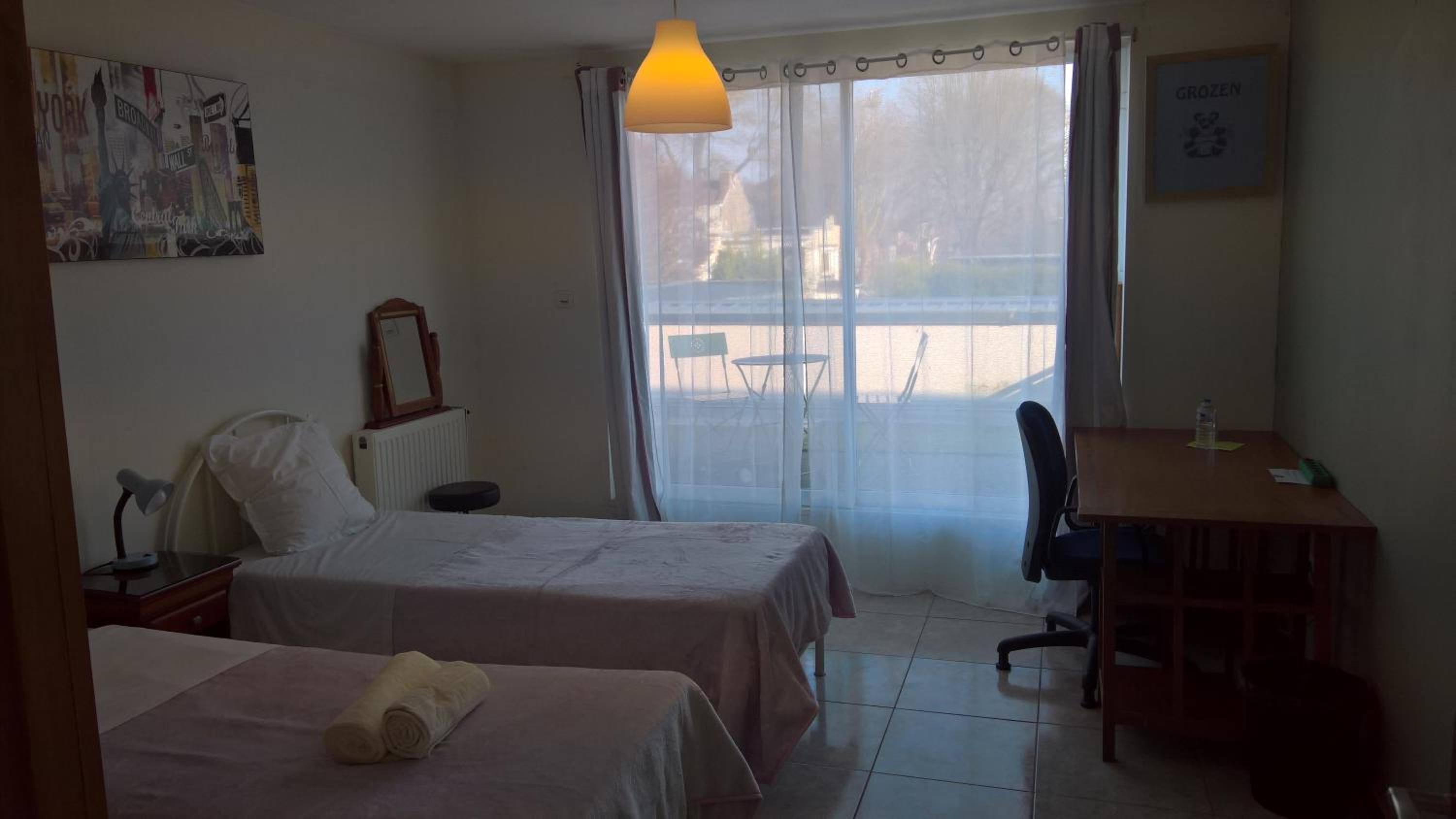 Large Double Room photo 1