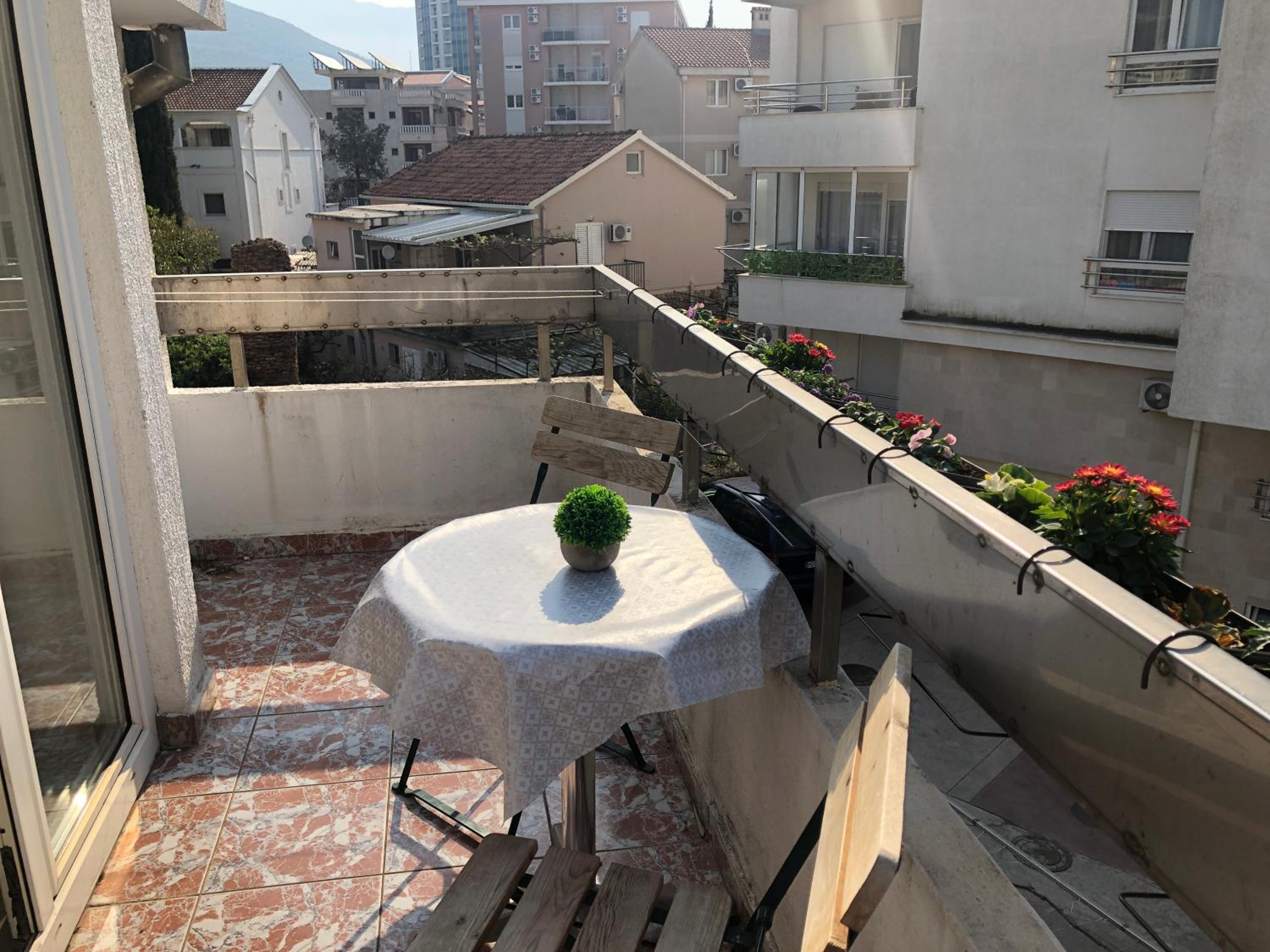 Comfort Double Room with Balcony - Photo 12