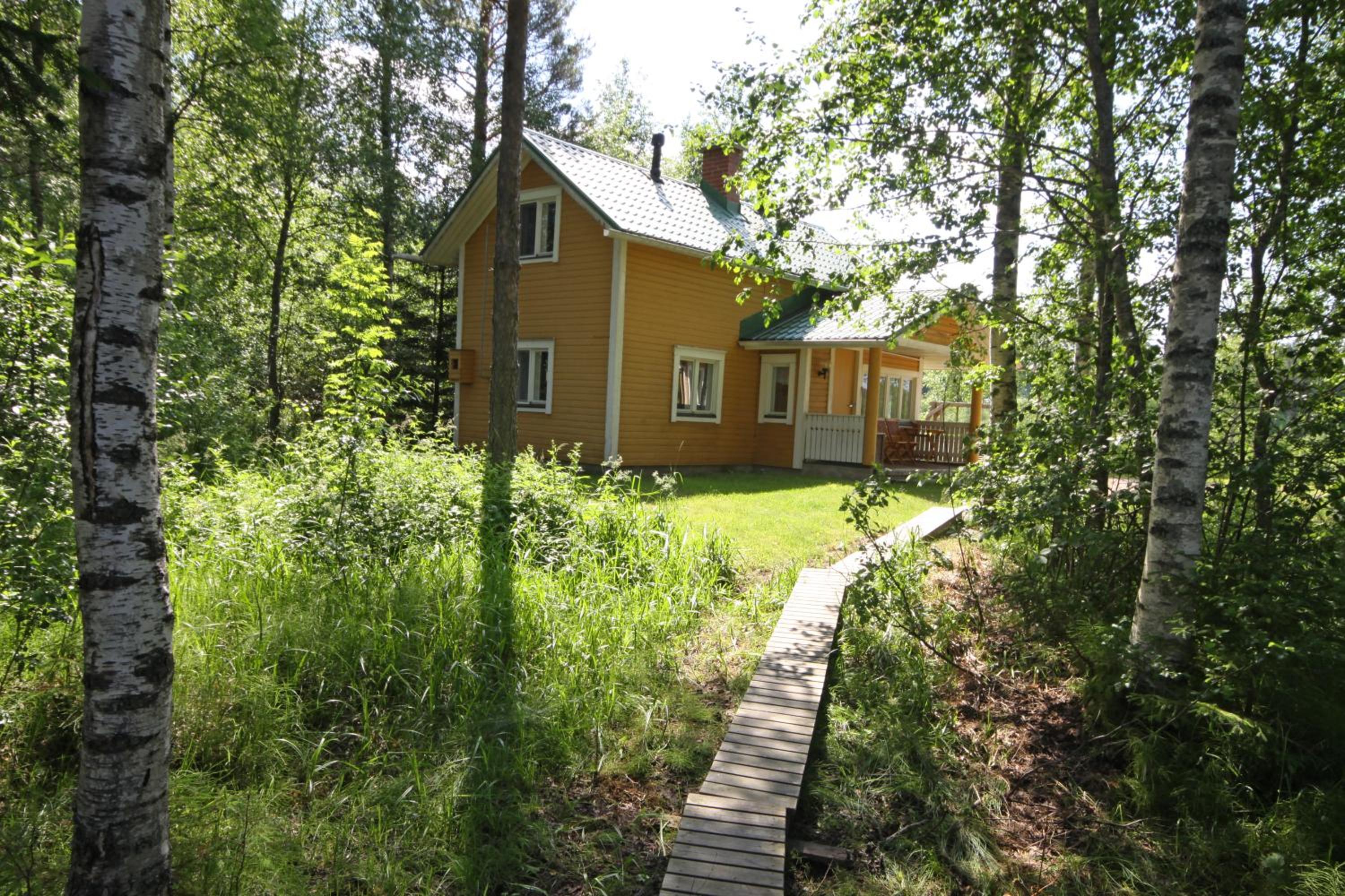 One-Bedroom Cottage with Lake View  - Photo 13