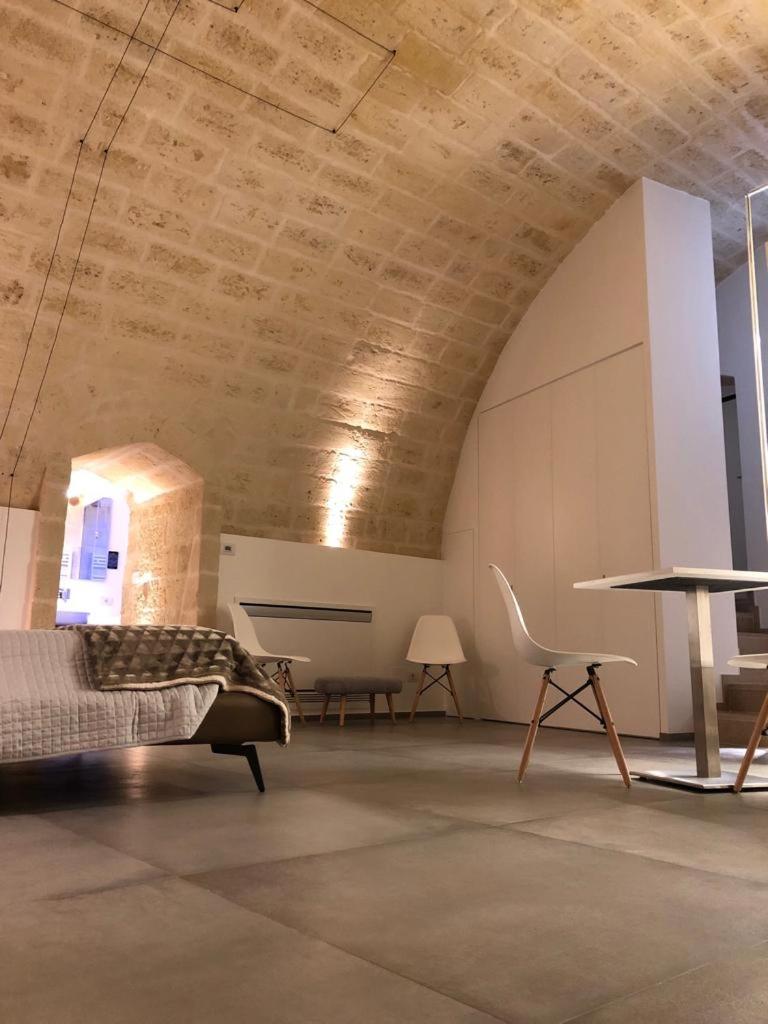 King Suite with Spa Bath - Photo 1