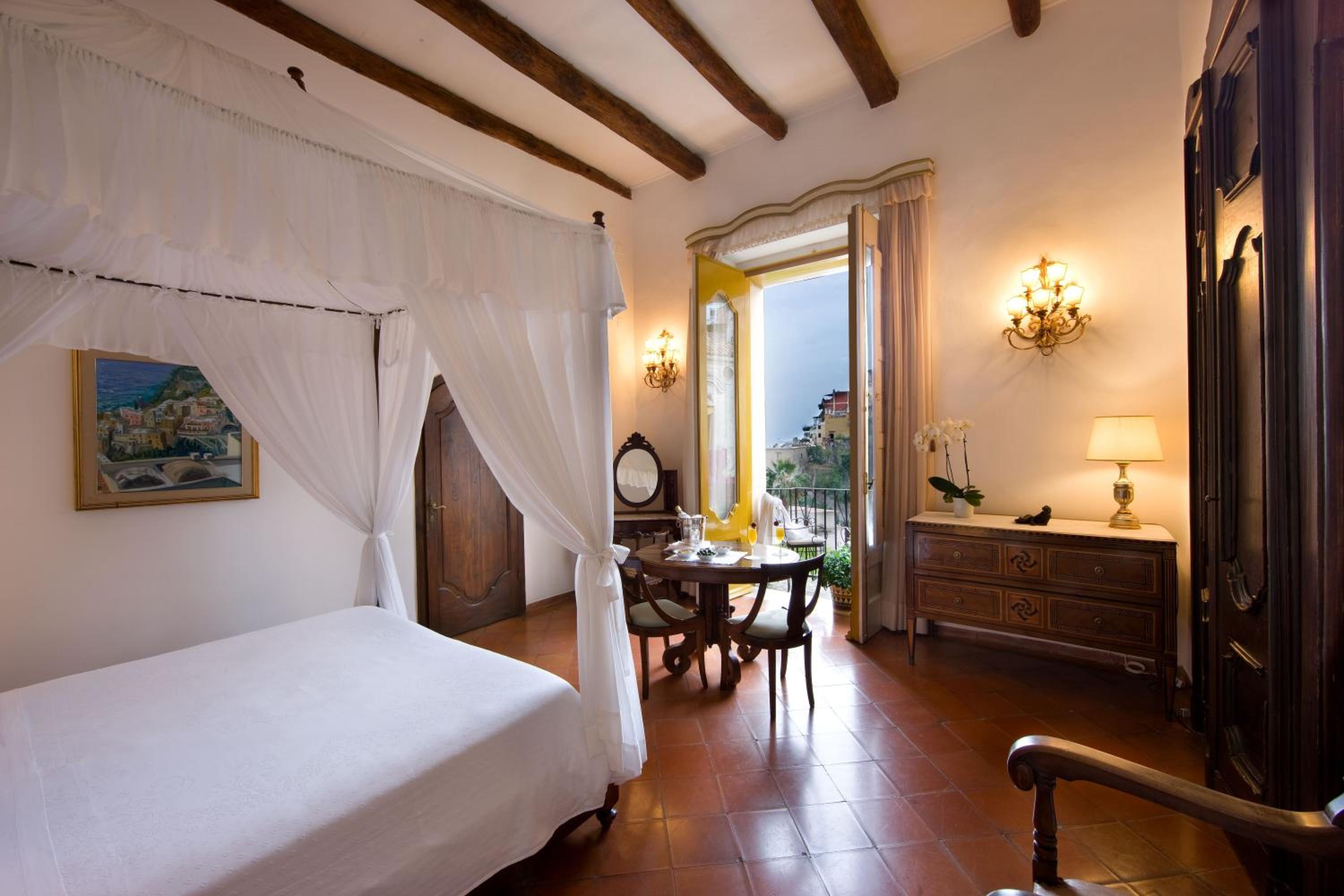 Deluxe Double Room with Sea View - Photo 4