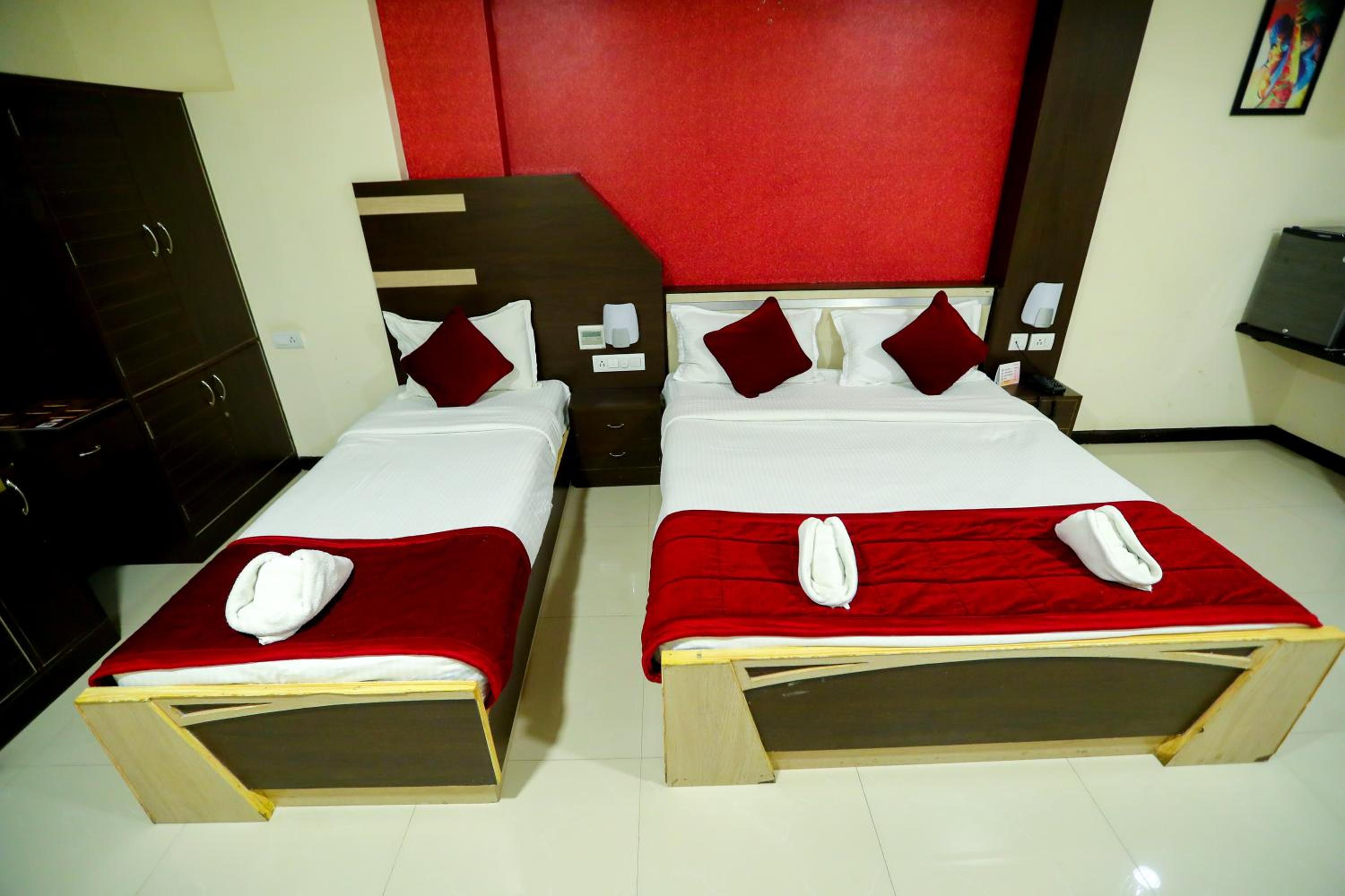 Deluxe Triple Room - Photo 3