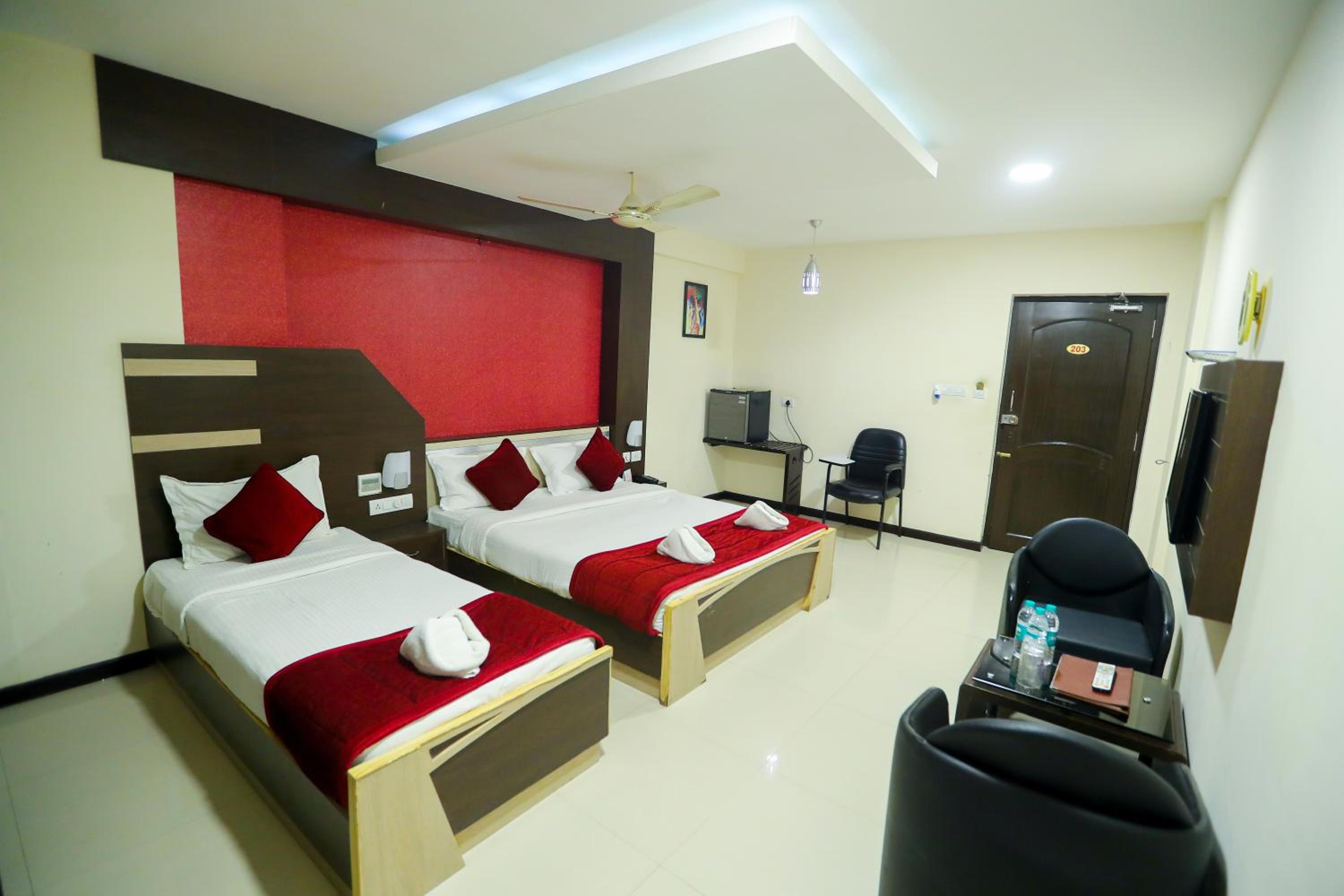 Deluxe Triple Room - Photo 4