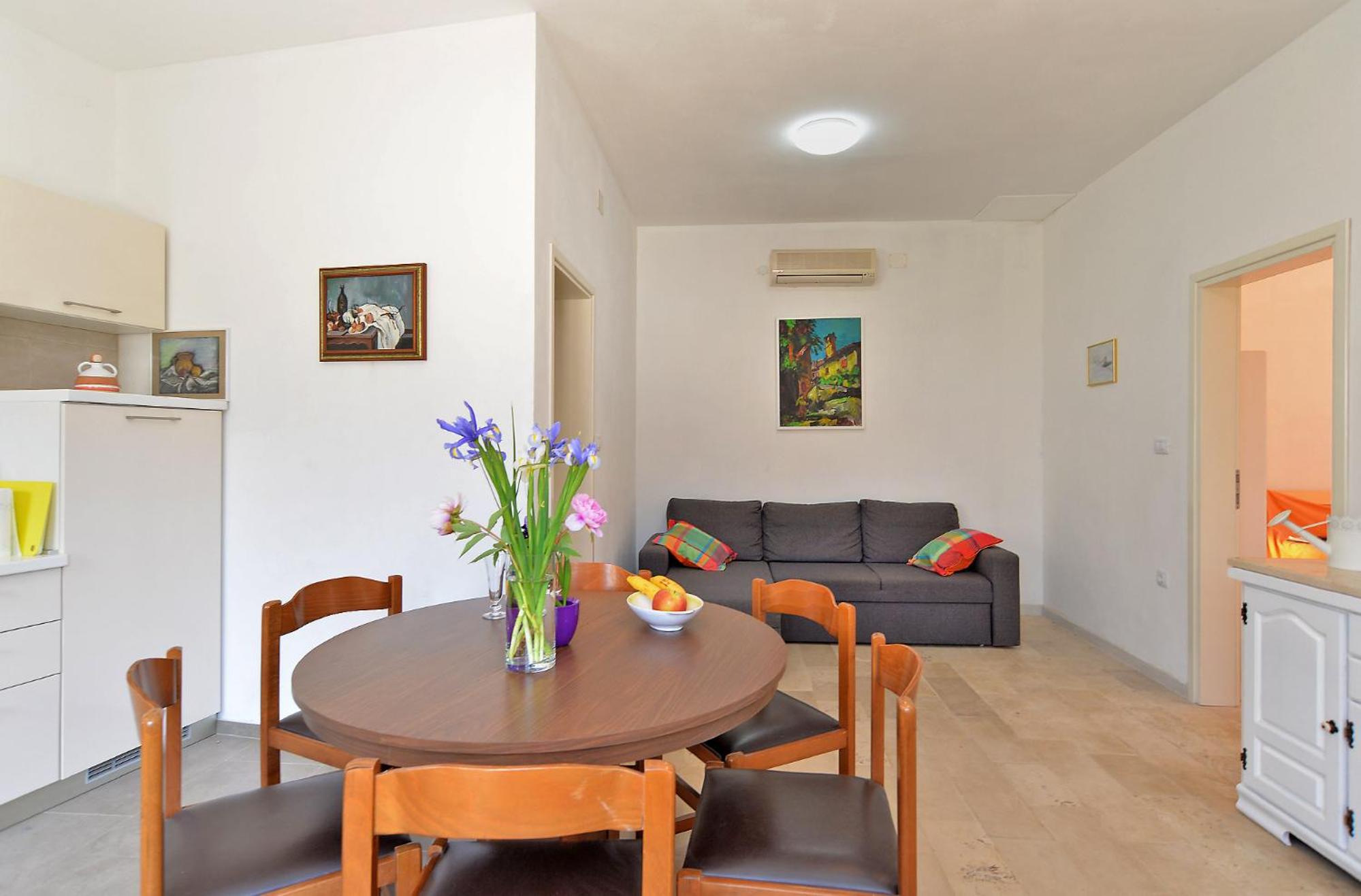 Two-Bedroom House photo 1