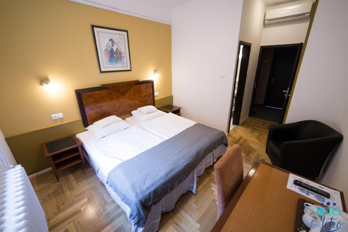 Double or Twin Room - Photo 1