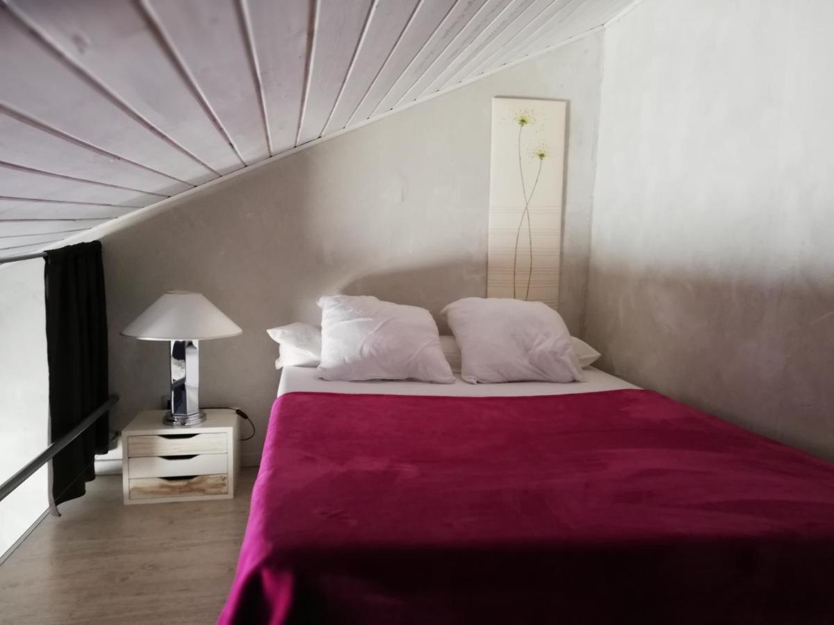Studio - Split Level photo 3