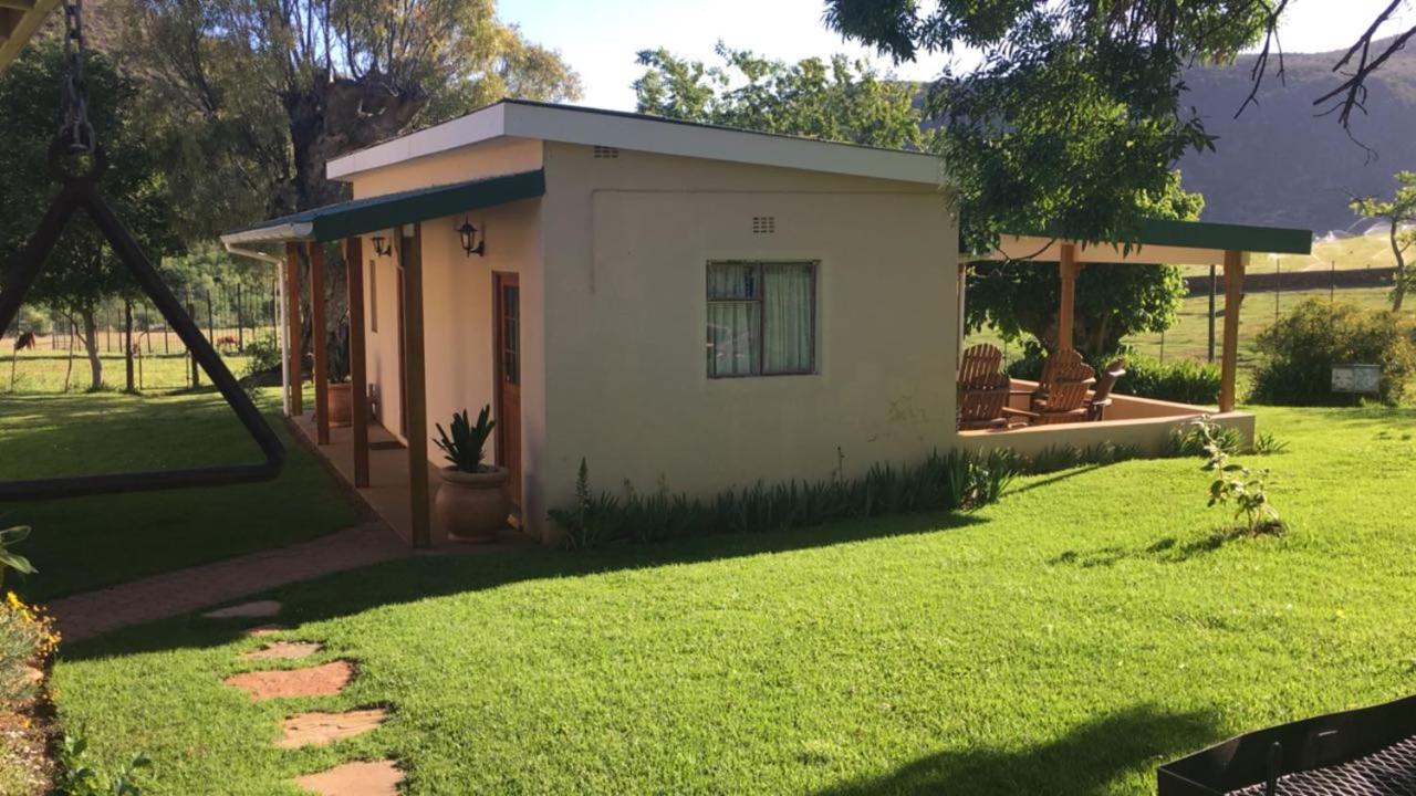 Two-Bedroom Cottage - Photo 4
