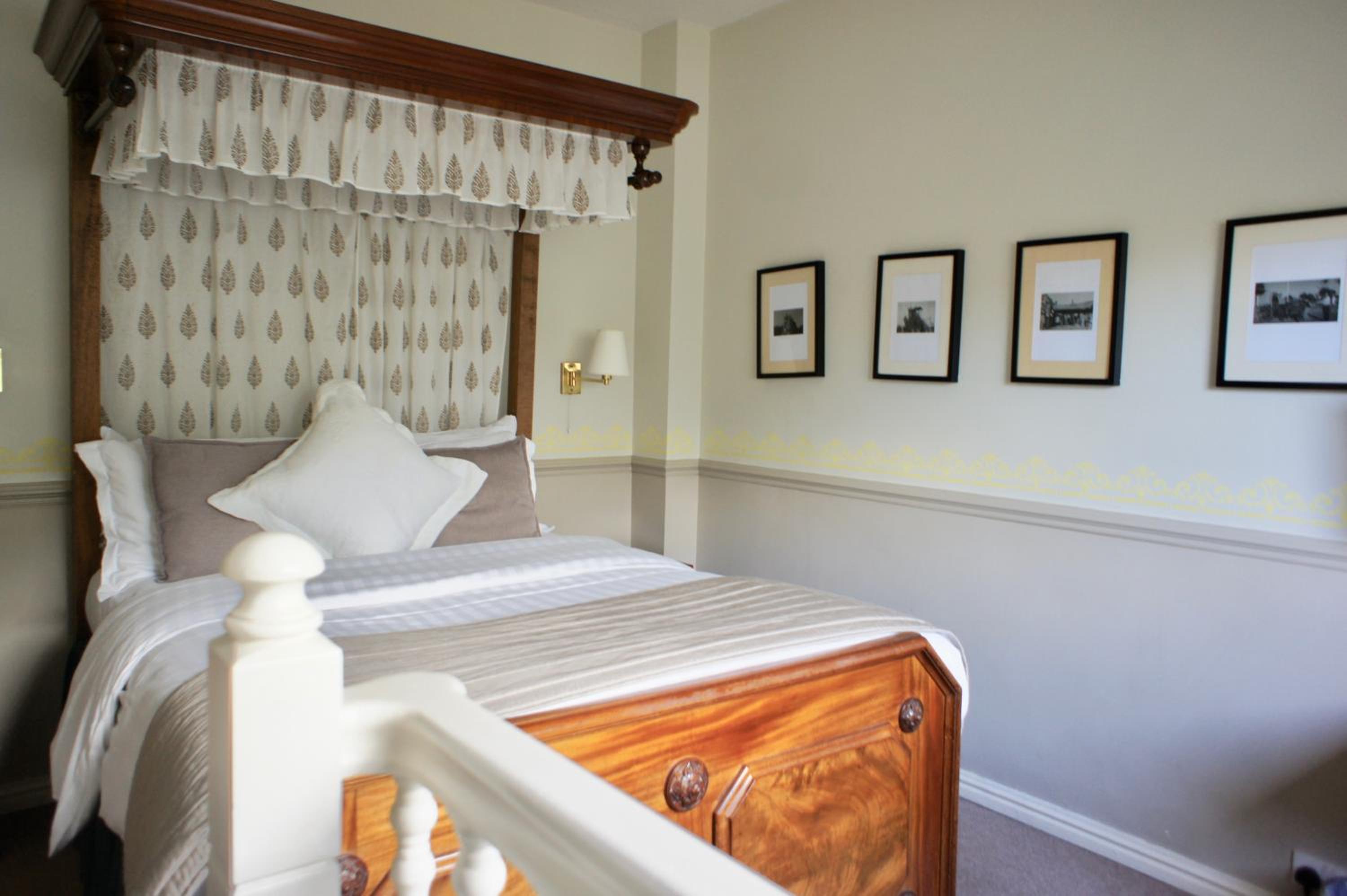 Split-level Suite photo 2