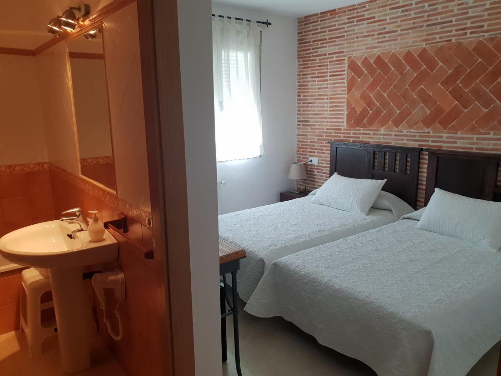 Twin Room photo 2
